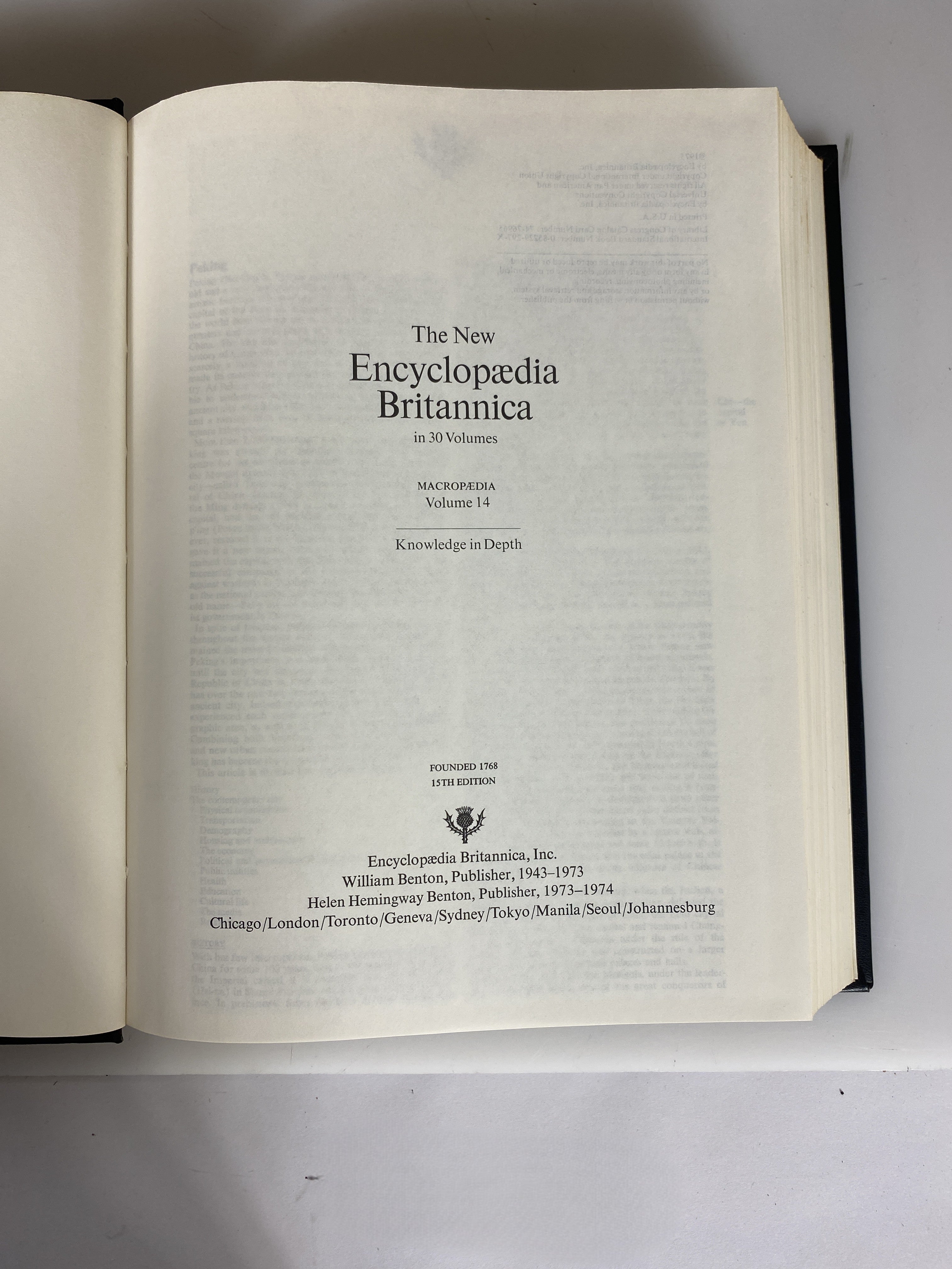 Set of 30 Encyclopedia Britannica Macro/Micropaedia 1975 HC