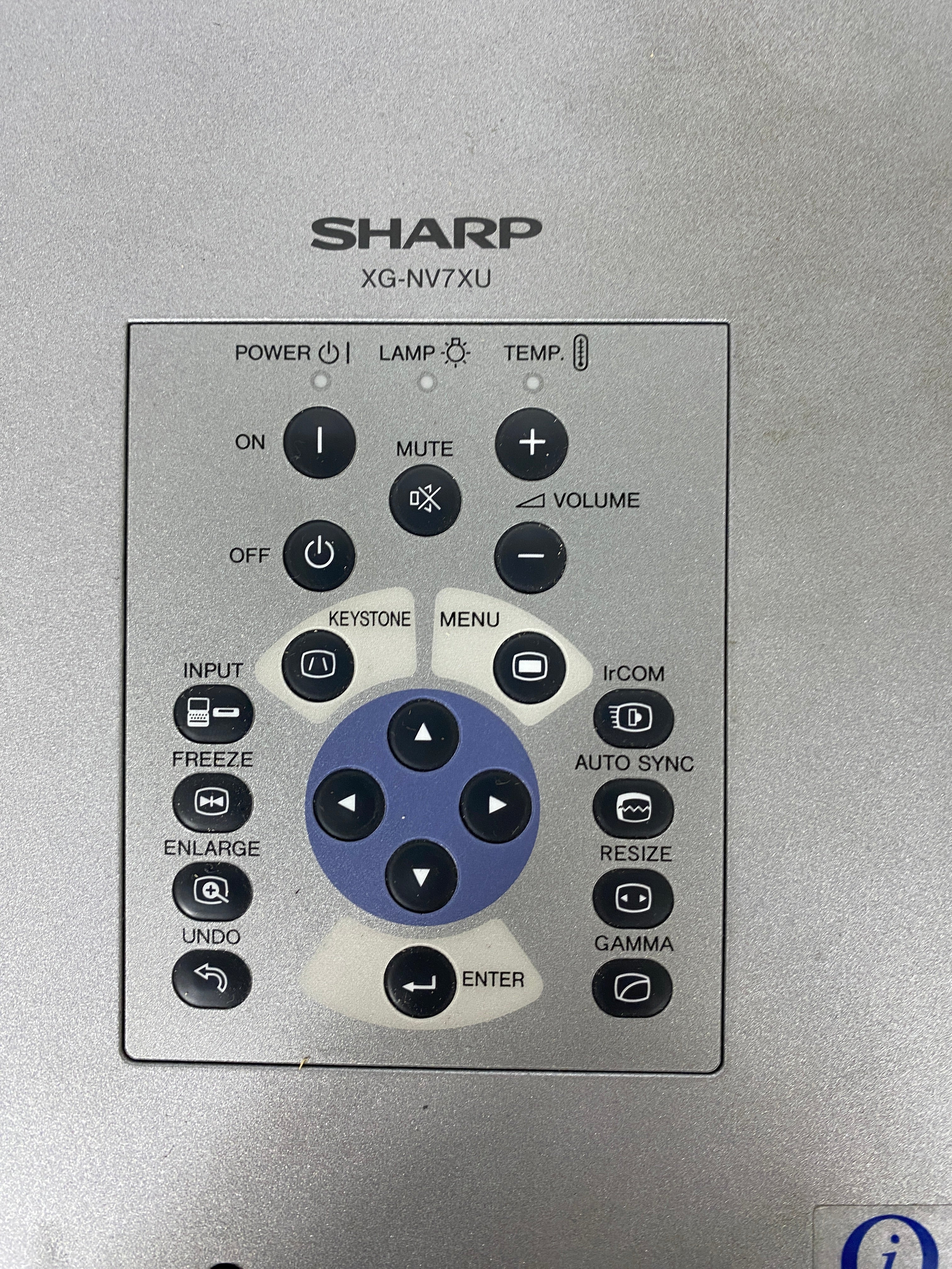 Sharp Notevision 7 XG-NV7XU Digital Multimedia Projector