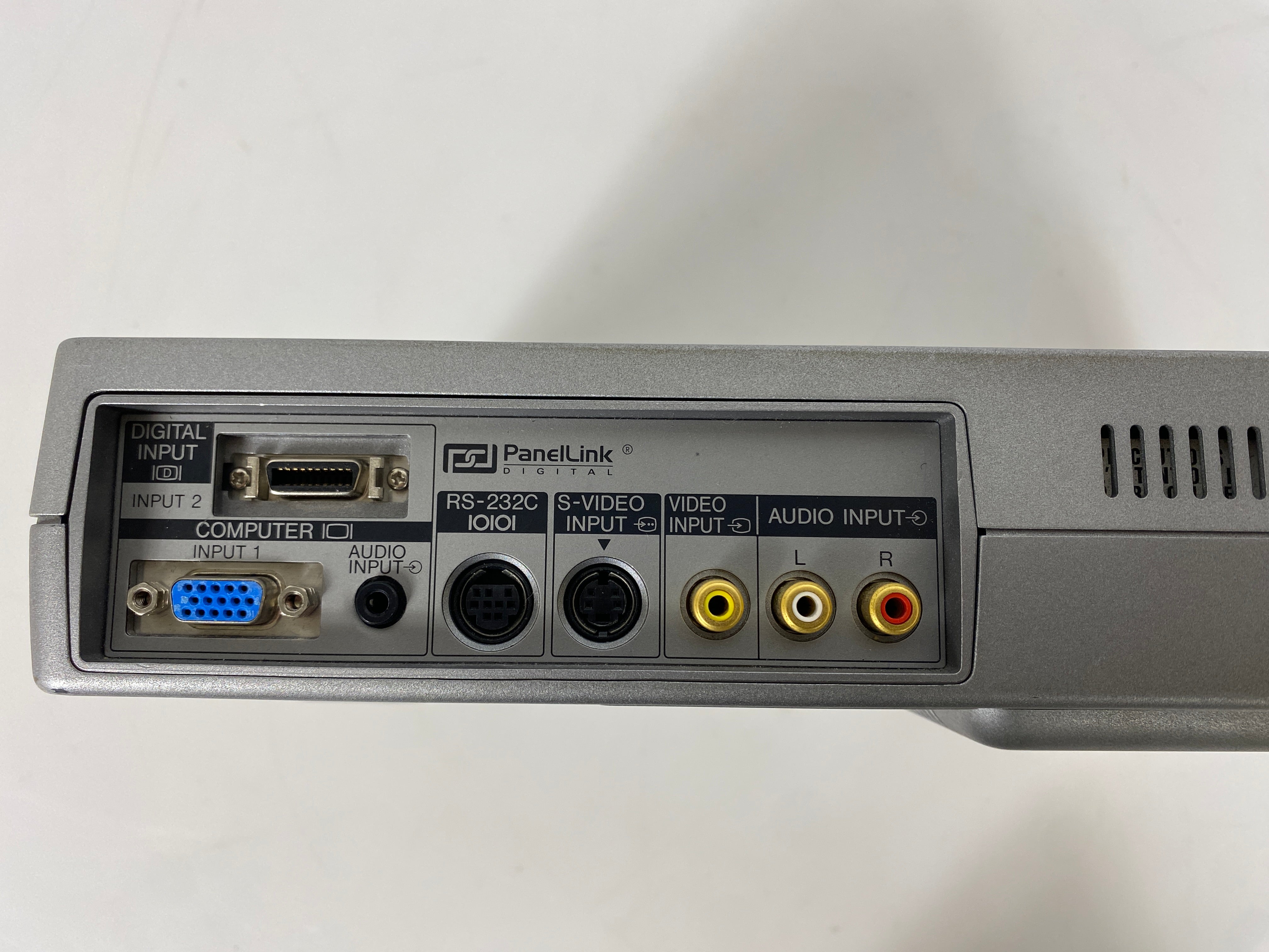 Sharp Notevision 7 XG-NV7XU Digital Multimedia Projector