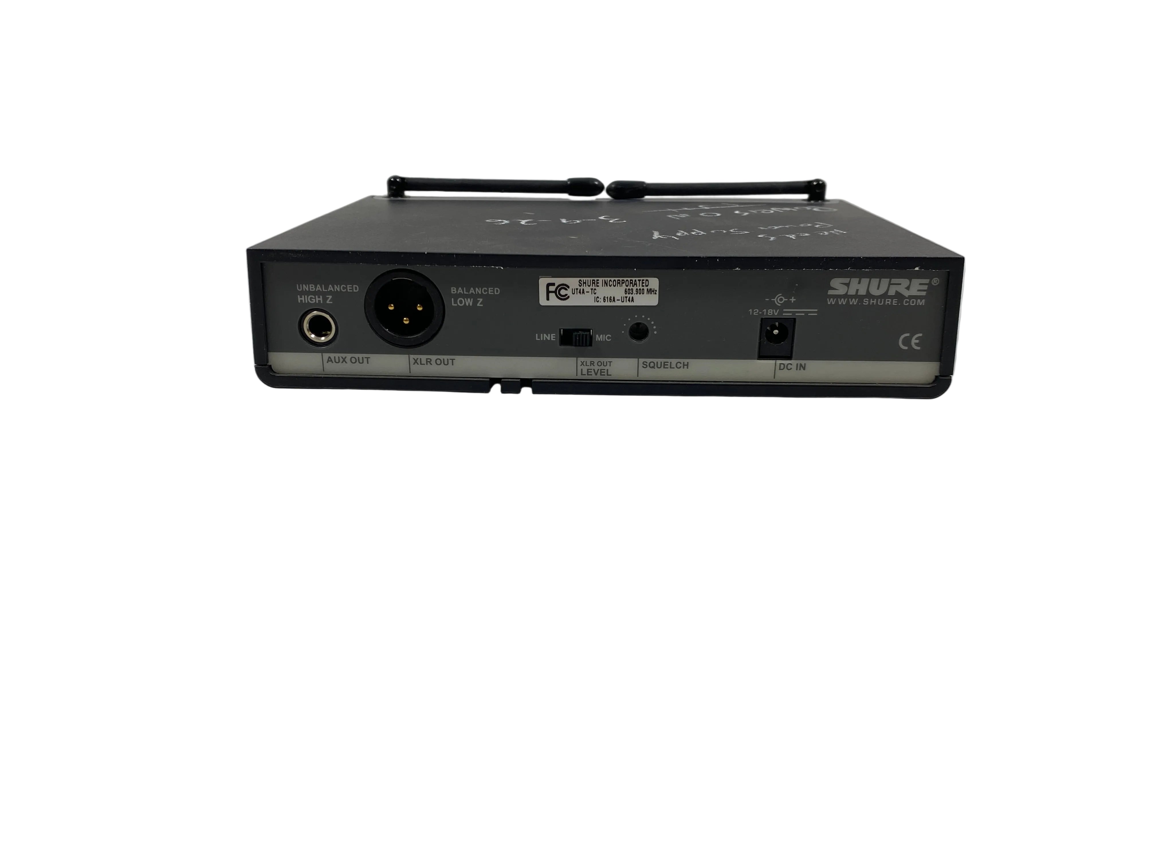 Shure UT4A-TC UHF Diversity Receiver