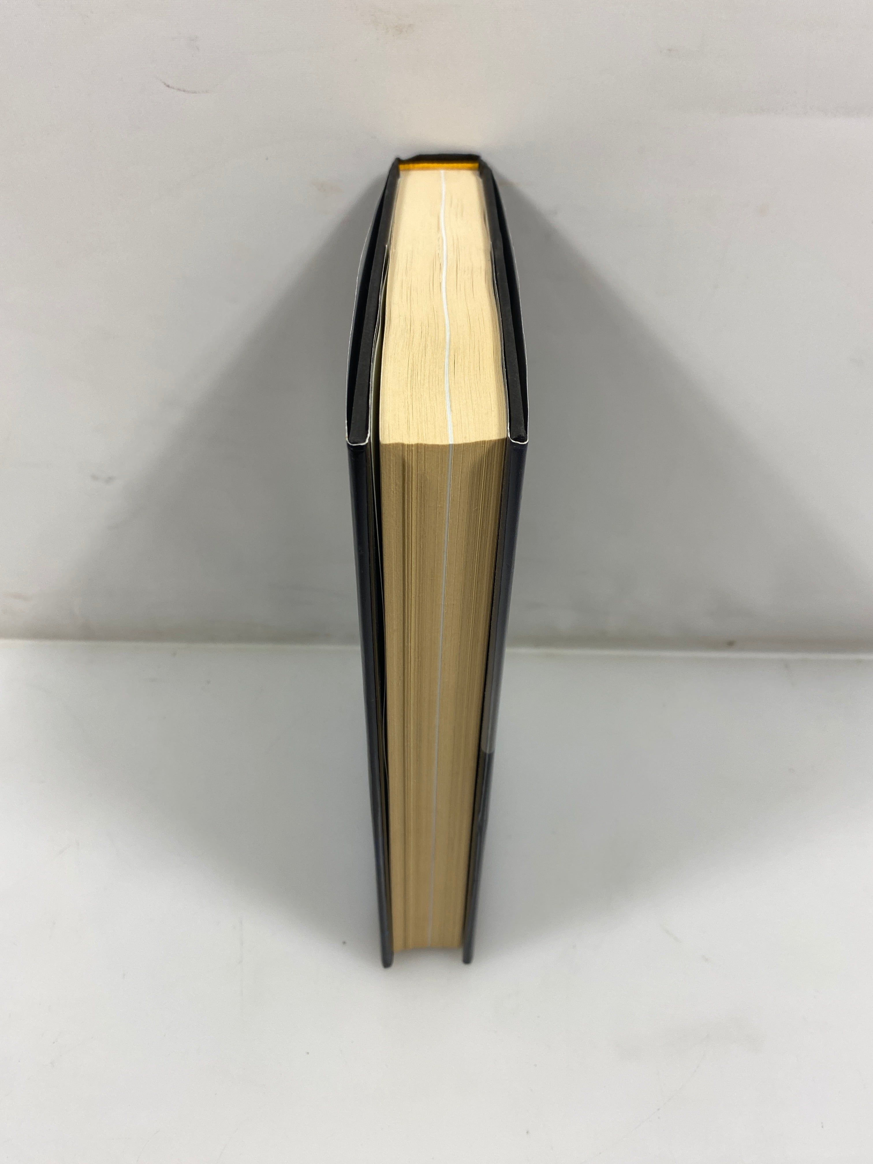 Signed Sea Stories by William H. McRaven 2019 HCDJ