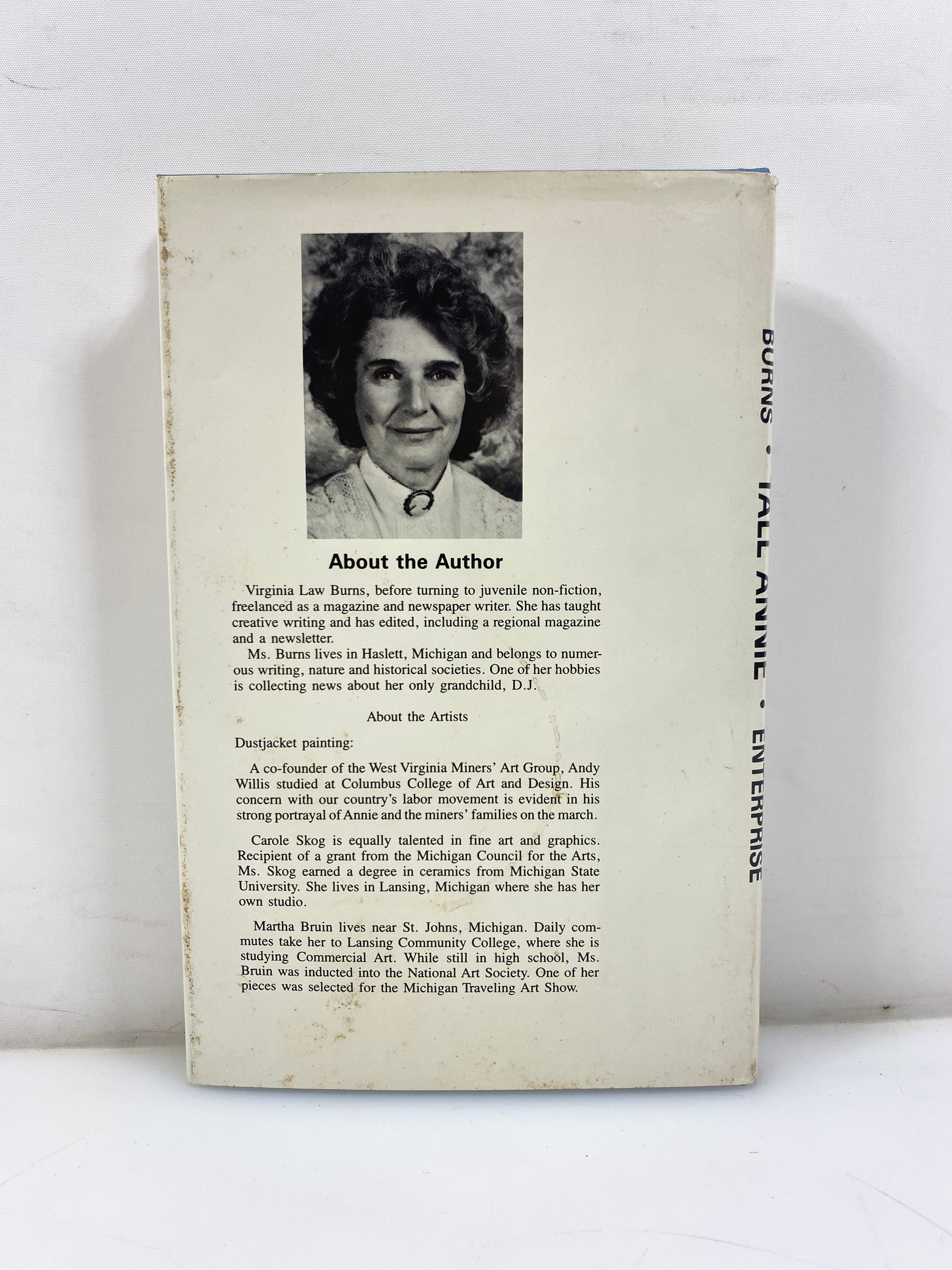 *Signed* Tall Annie a Biography by Burns 1987 HCDJ