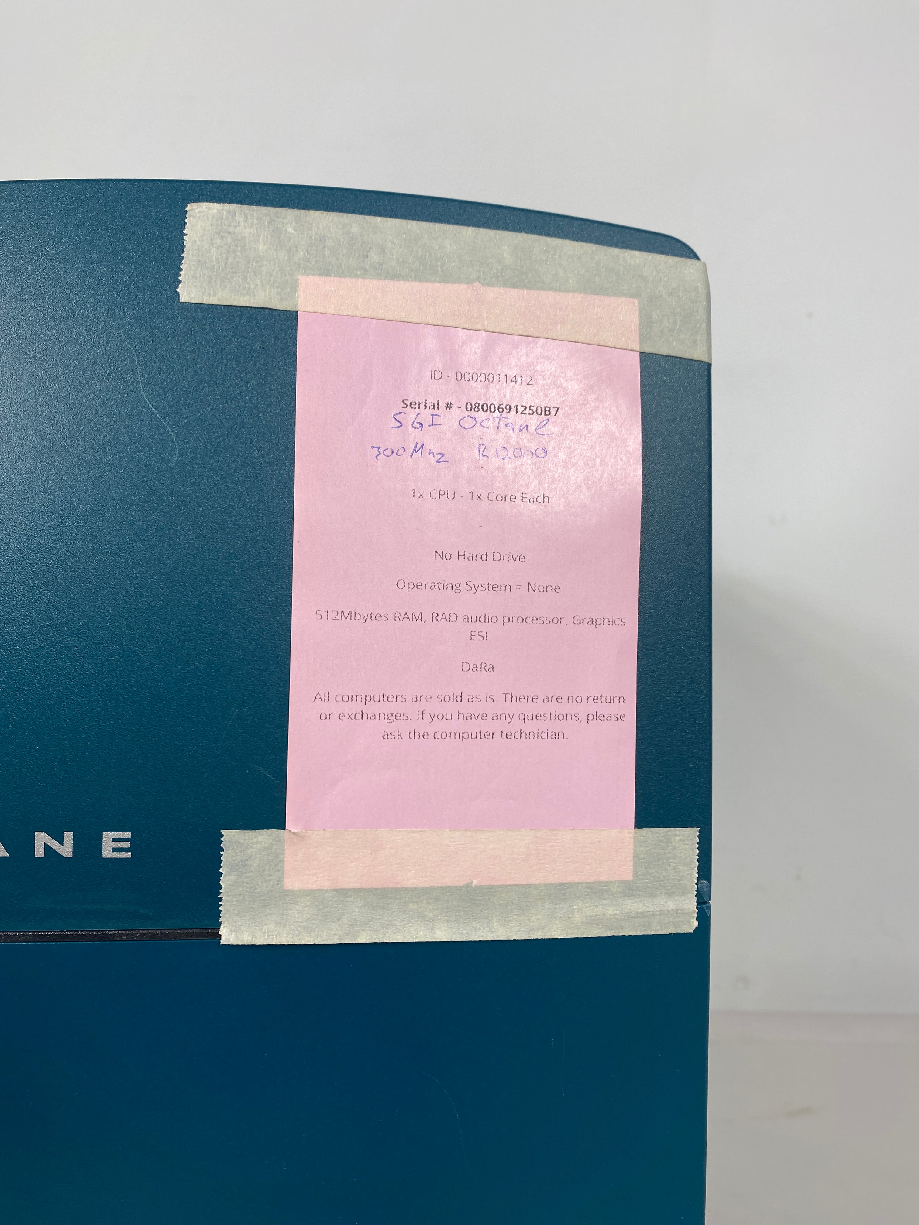 Silicon Graphics SGI Octane Desktop CMNB015ANG300 with Peripherals