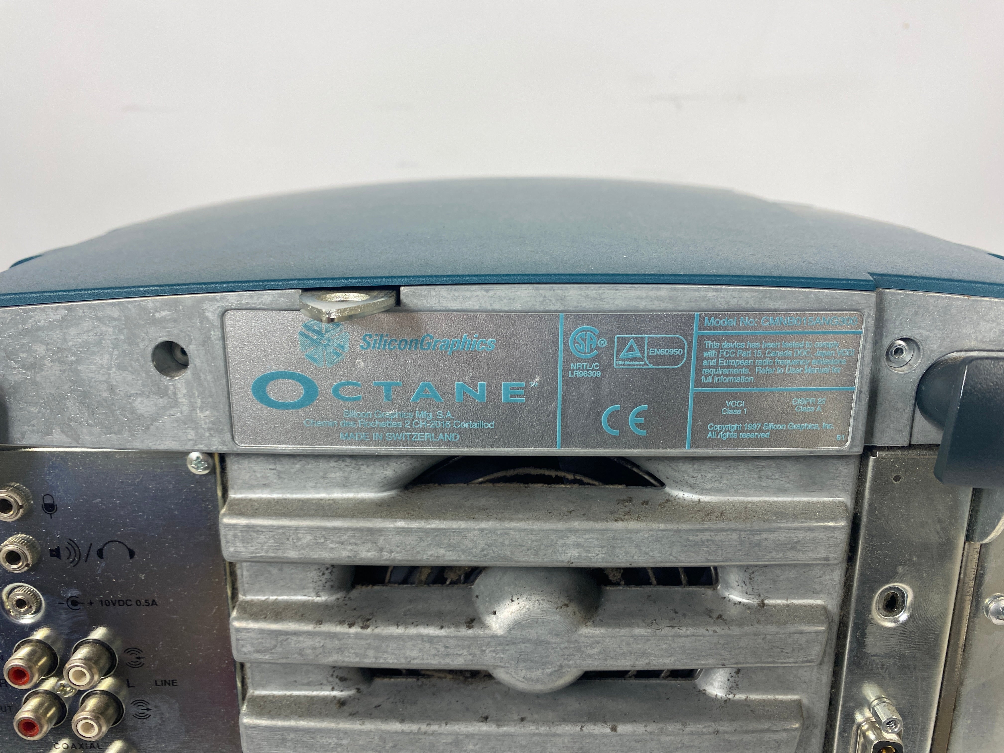 Silicon Graphics SGI Octane Desktop CMNB015ANG300 with Peripherals