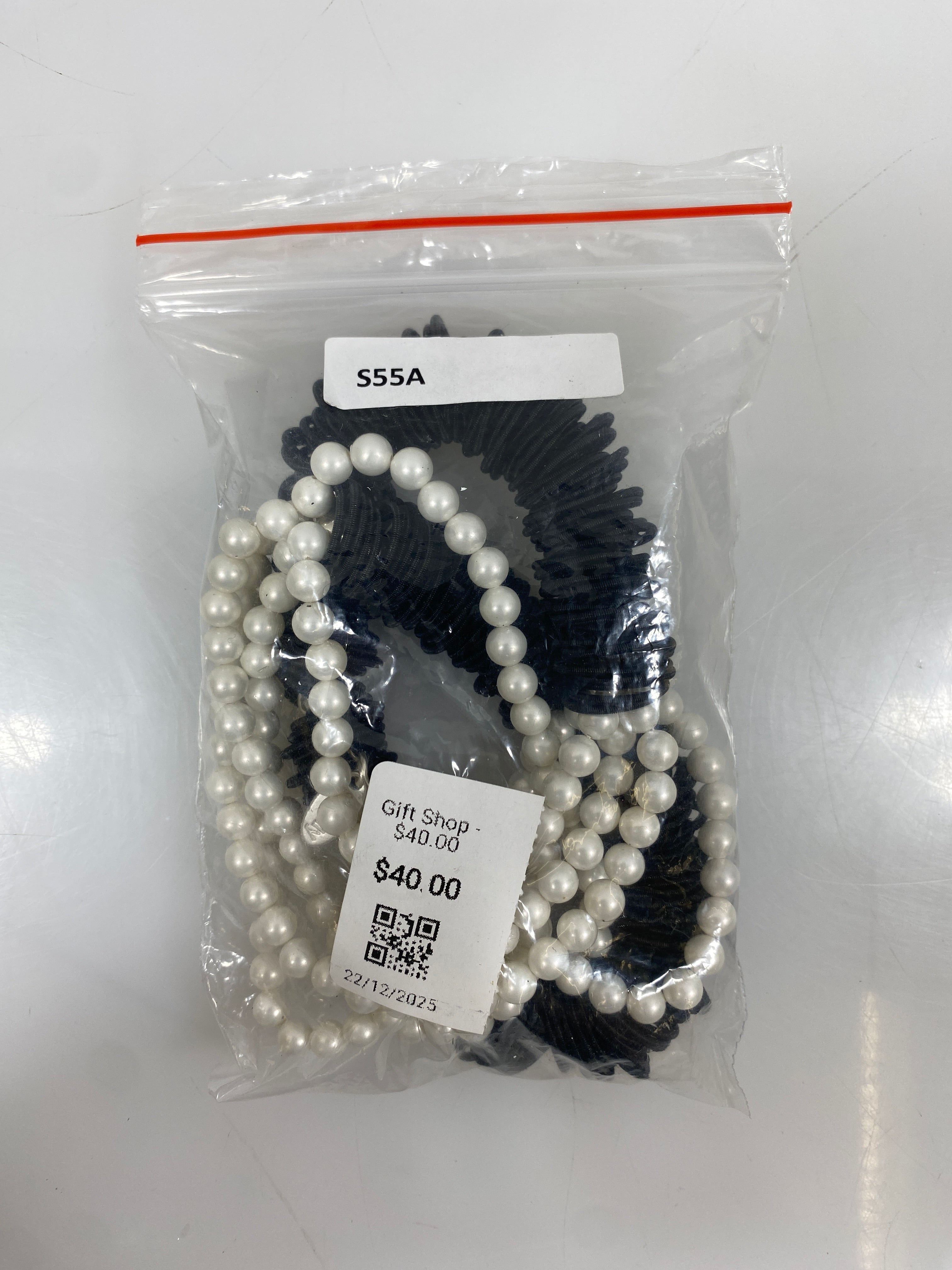 Silver Beaded Pearl Black Charm Clasp Necklace