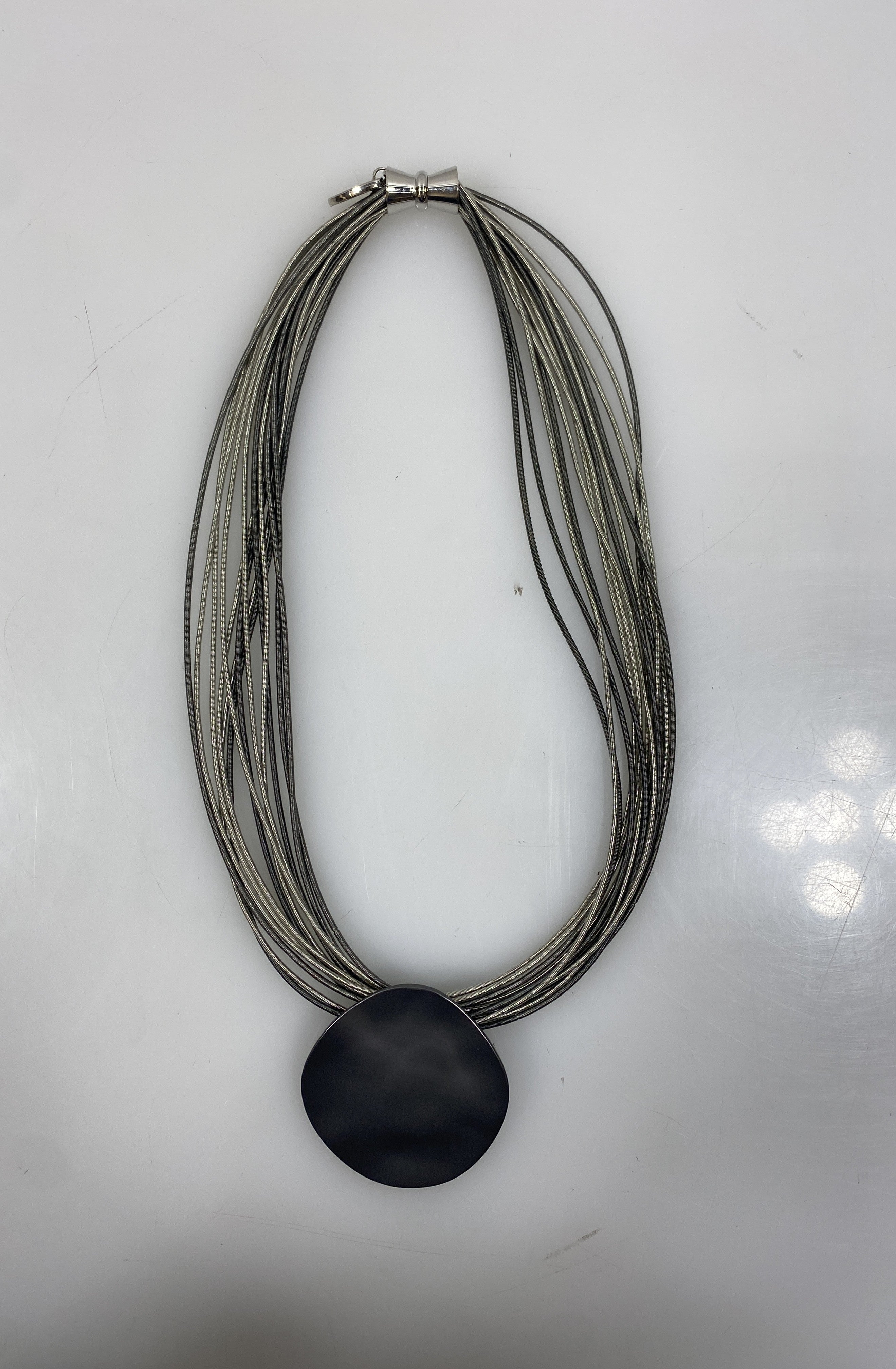 Silver Spring Wire Clasp Pendant Necklace