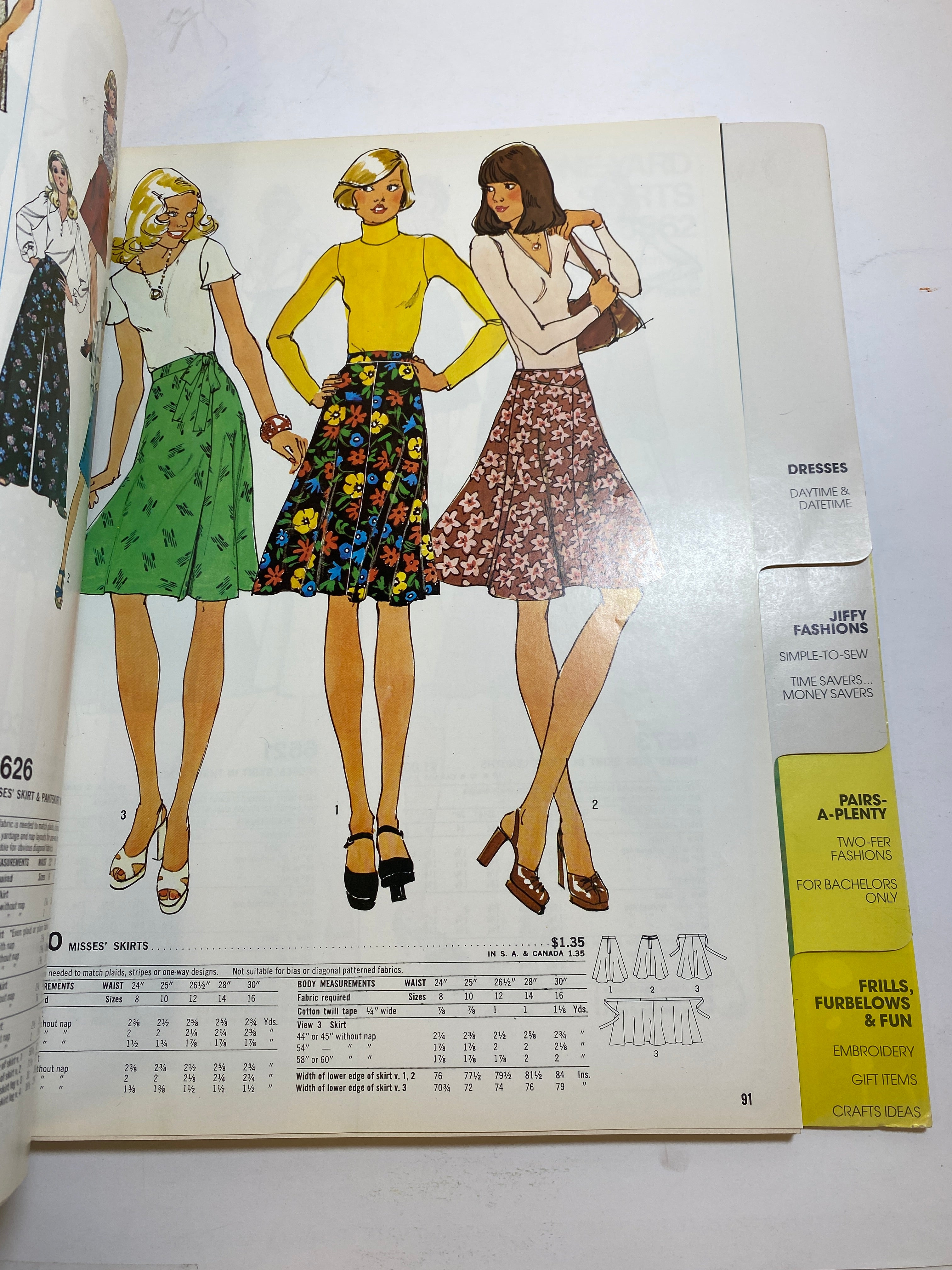 Simplicity 1975 School Counter Catalog Book