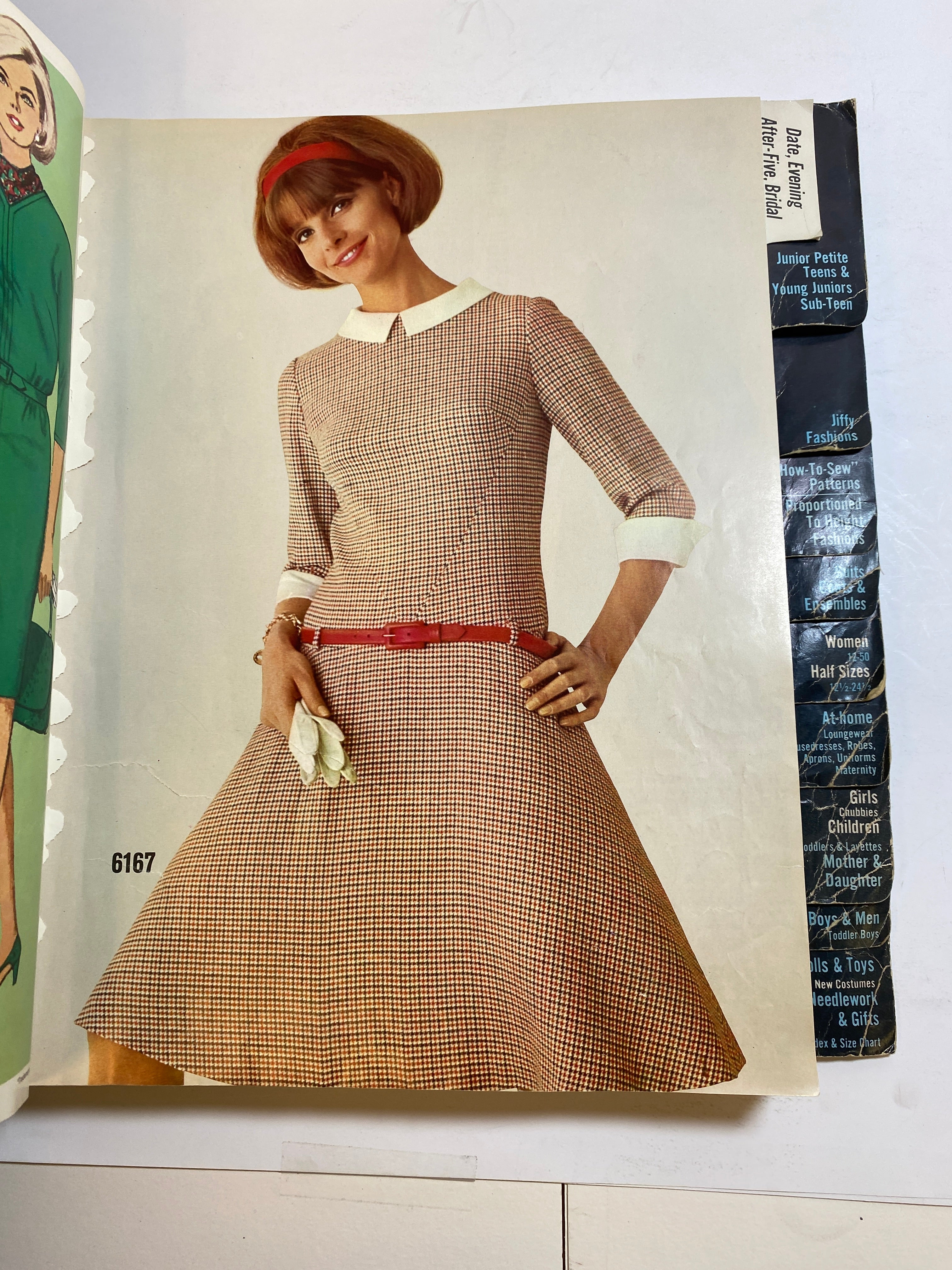 Simplicity November 1965 Holiday Counter Catalog Book