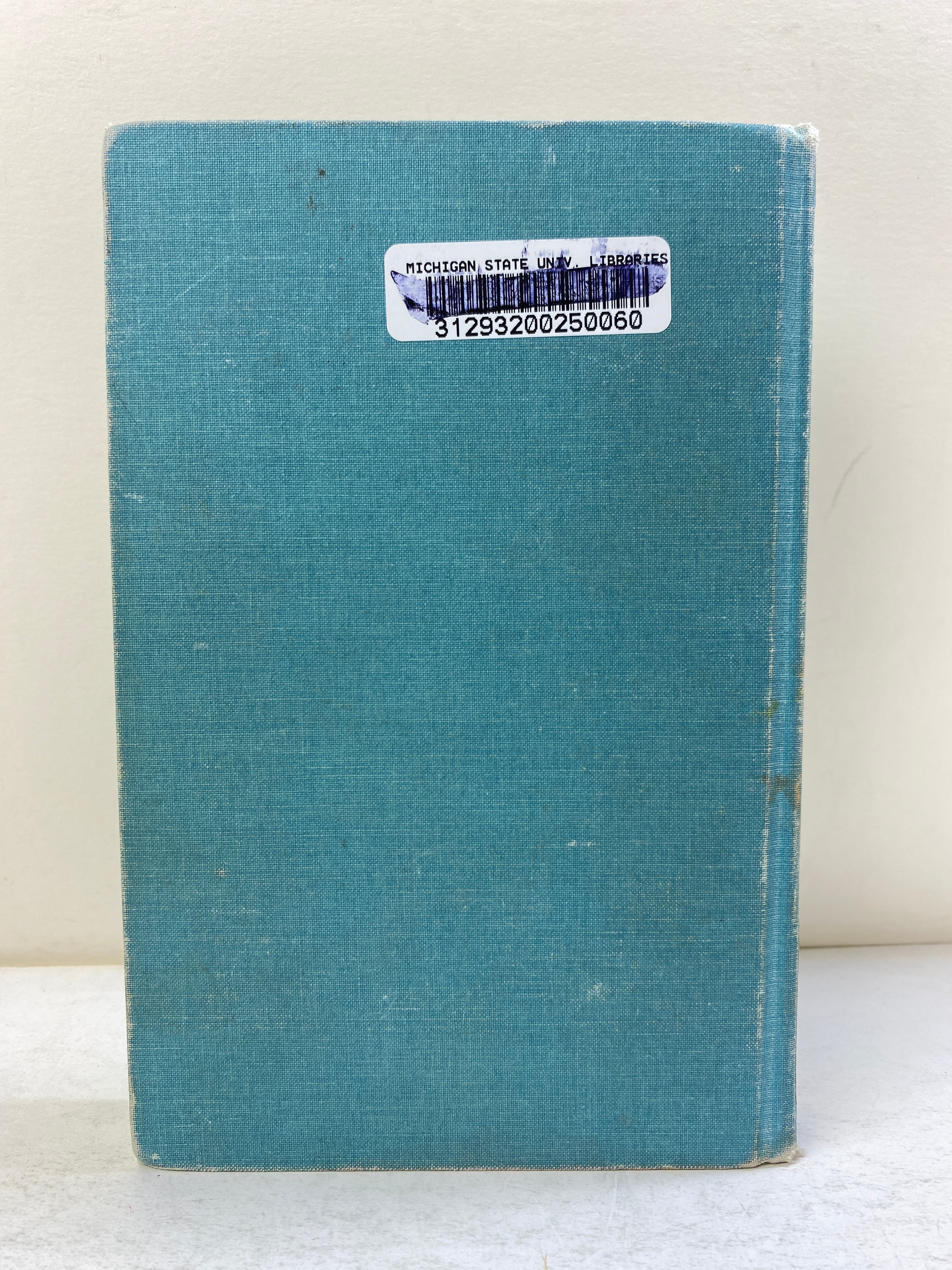 Sindbad the Sailor and Ali Baba & the Fourth Thieves Ex-librar 1967 HC