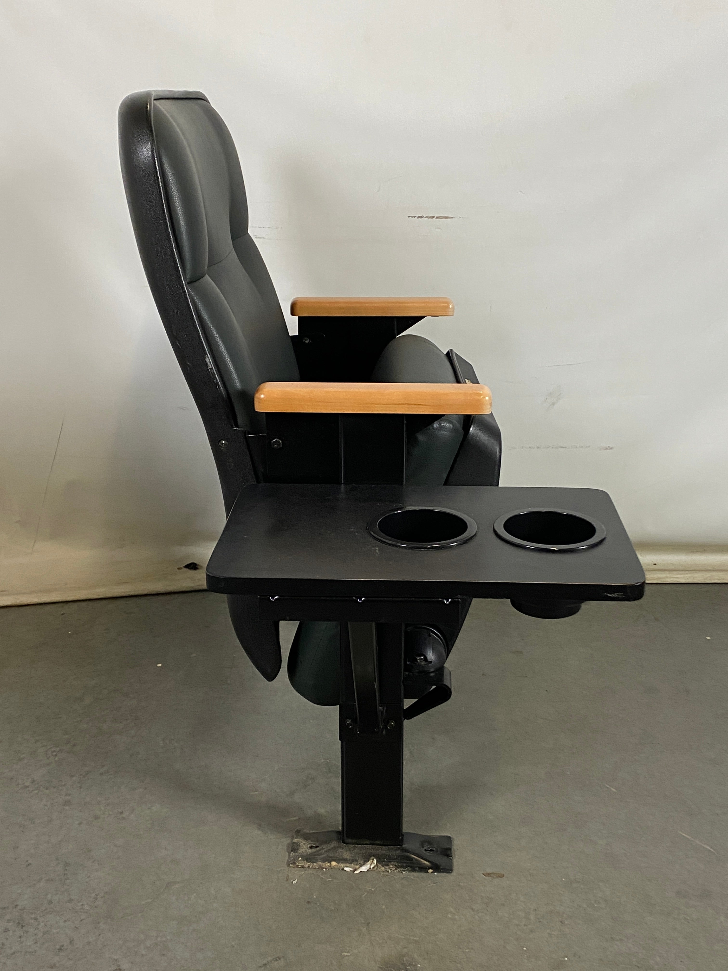 Single Leather Spartan Stadium Seat - NO Spartan S