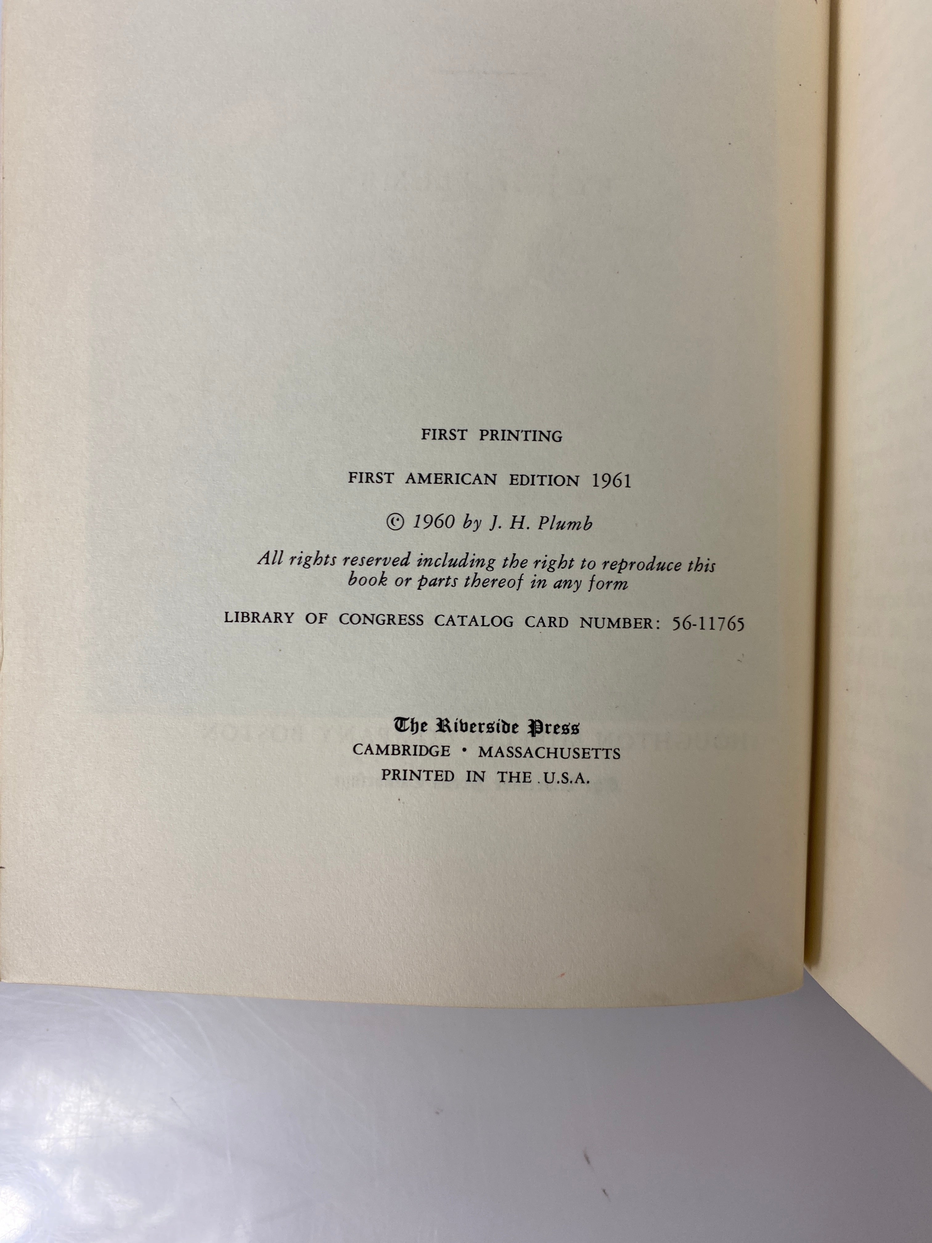 Sir Robert Walpole The King's Minister by J.H. Plumb 1961 1st Ed Ex-Library HC