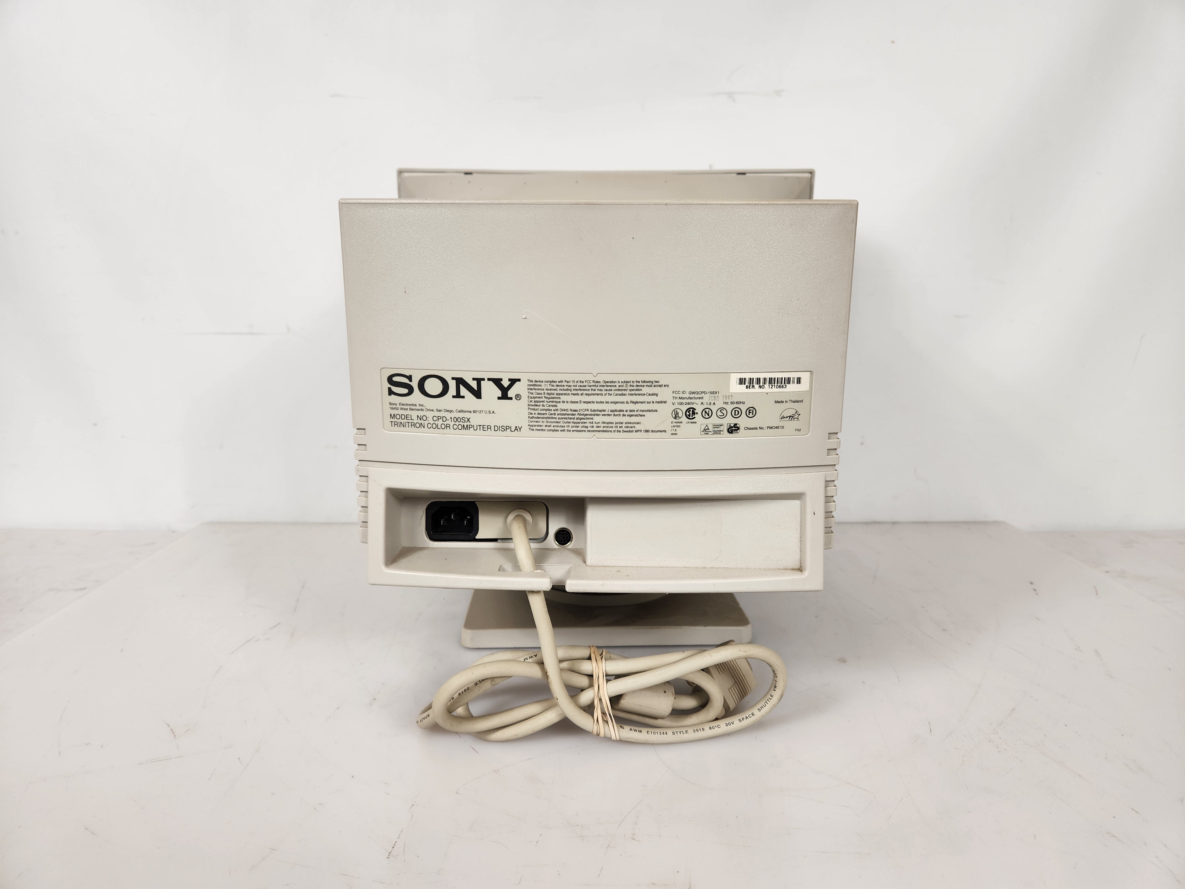 Sony Multiscan CPD-100SX 14" Trinitron CRT Monitor