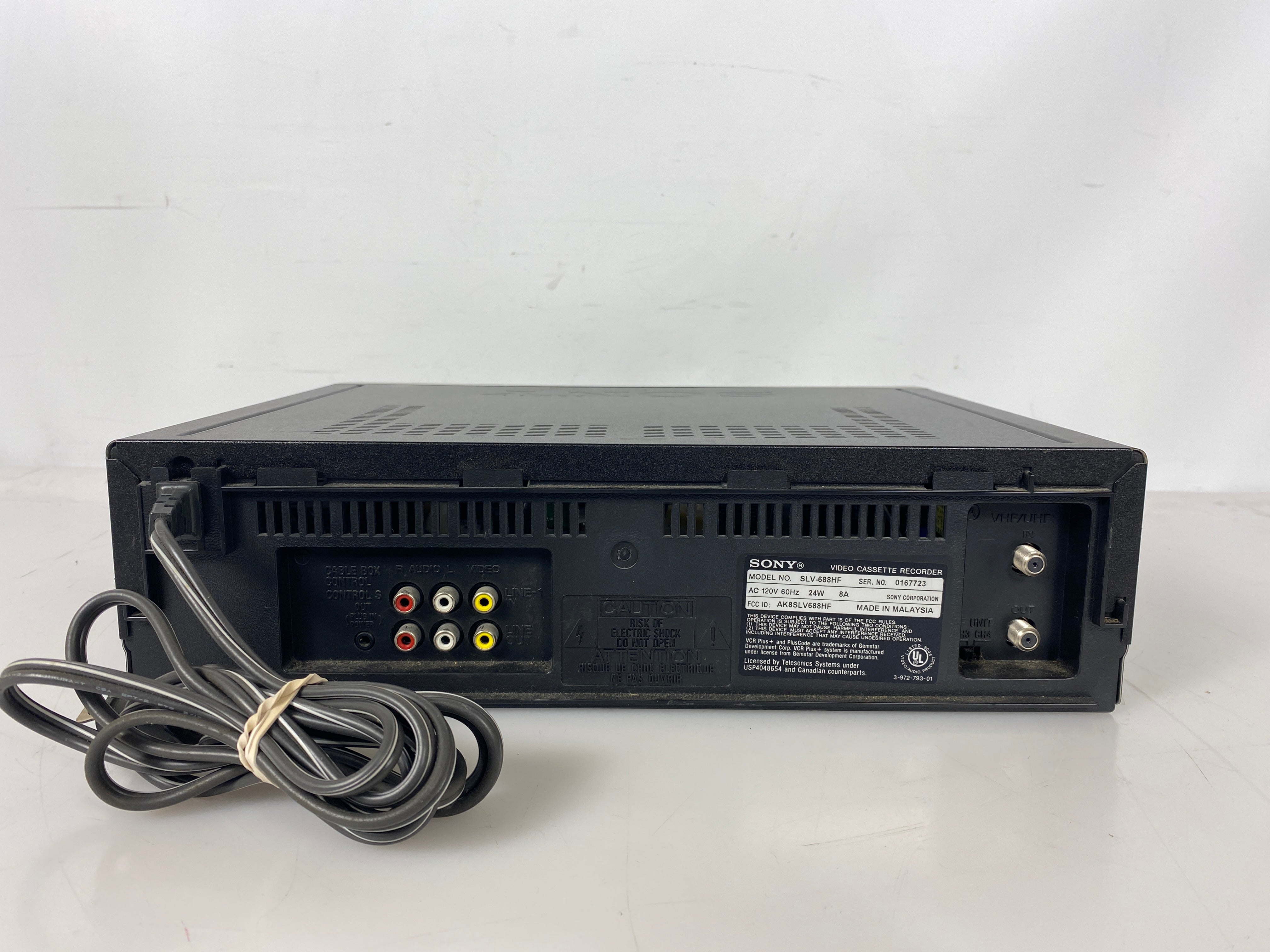 Sony SLV-688HF Video Cassette Recorder VCR