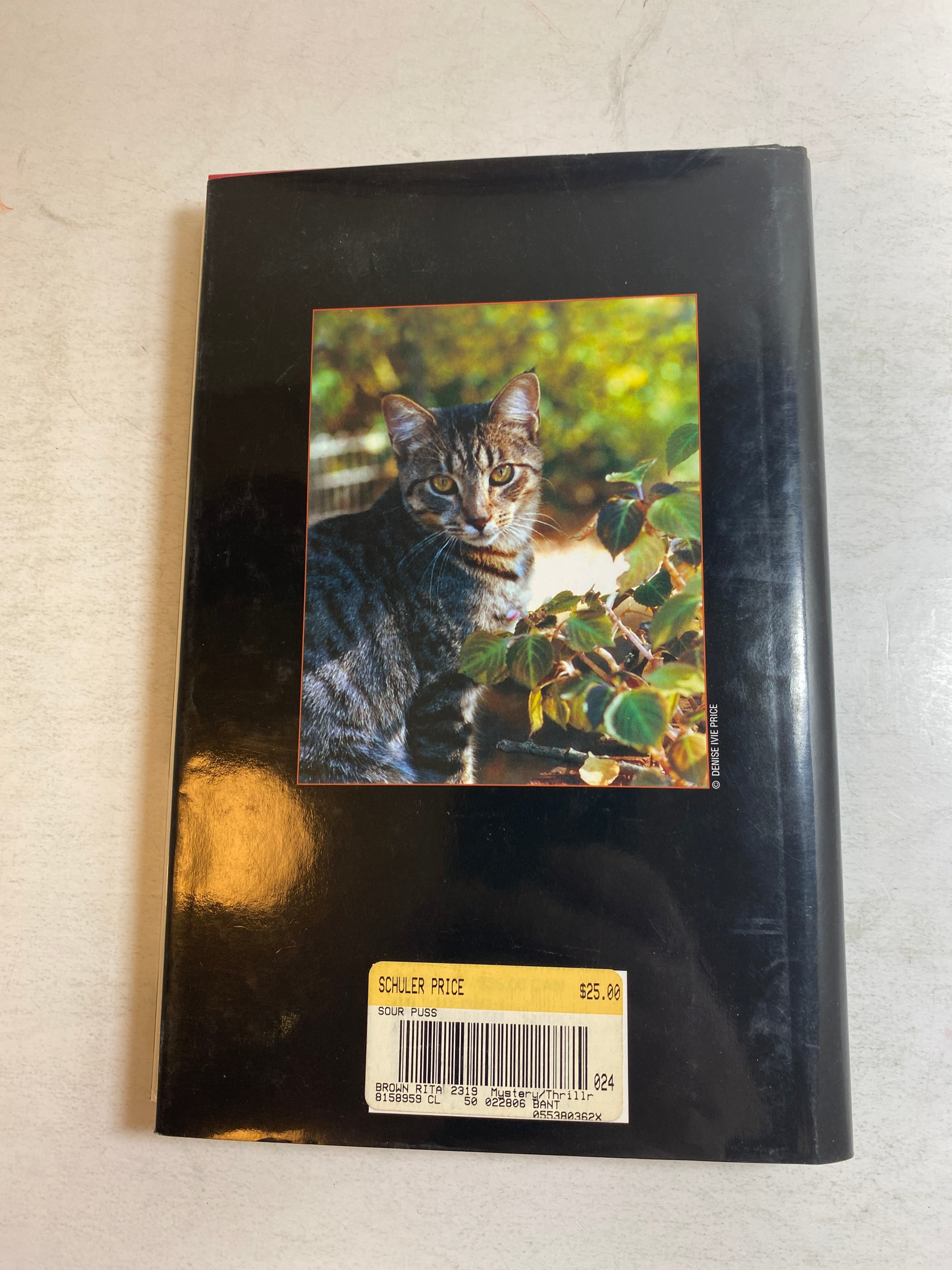 Sour Puss Rita Mae Brown HCDJ 2006 *Signed*