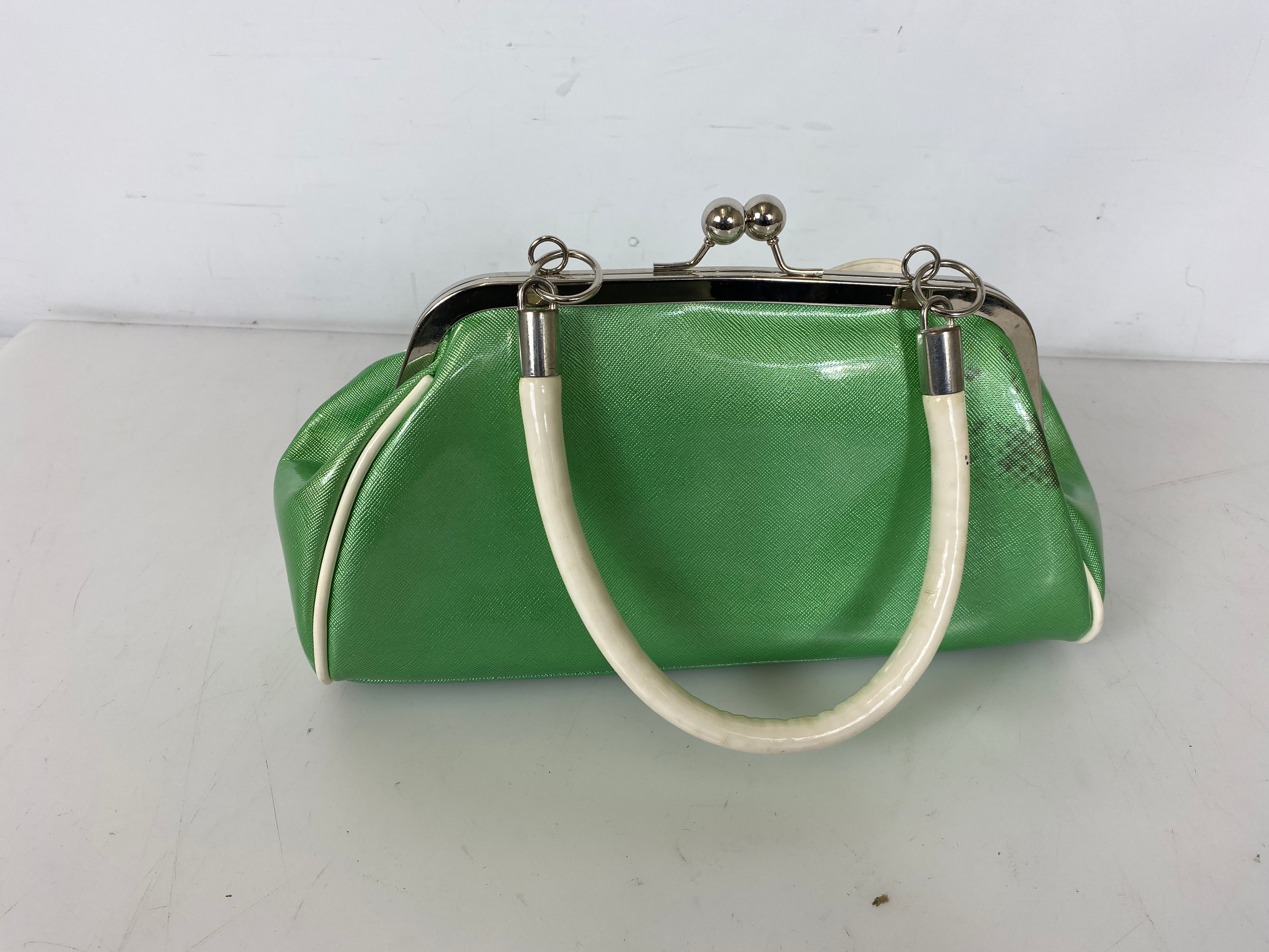 Sourpuss Kiss Lock Floozy Purse