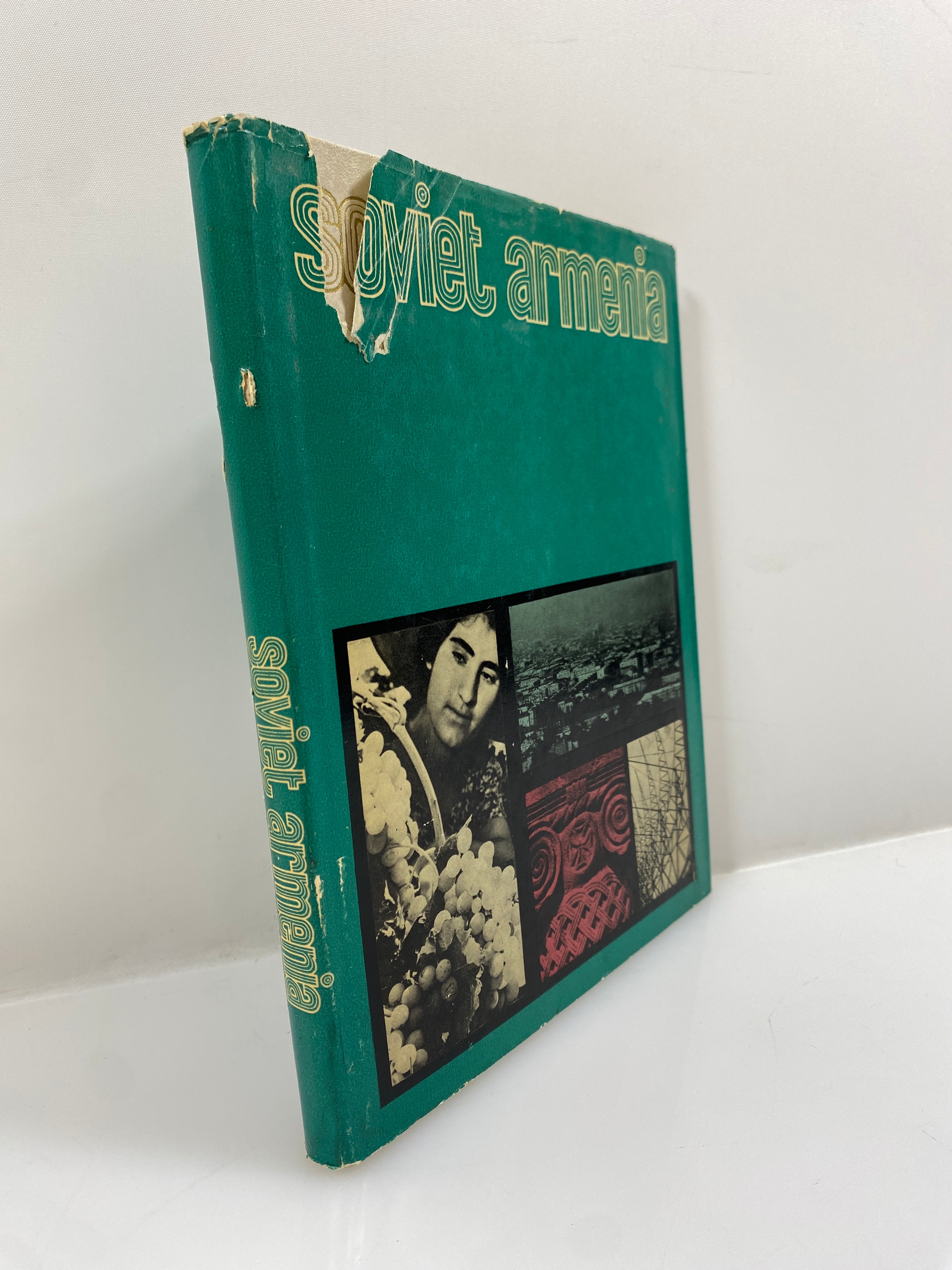 Soviet Armenia 1971 Progress Publishers First Printing HC DJ