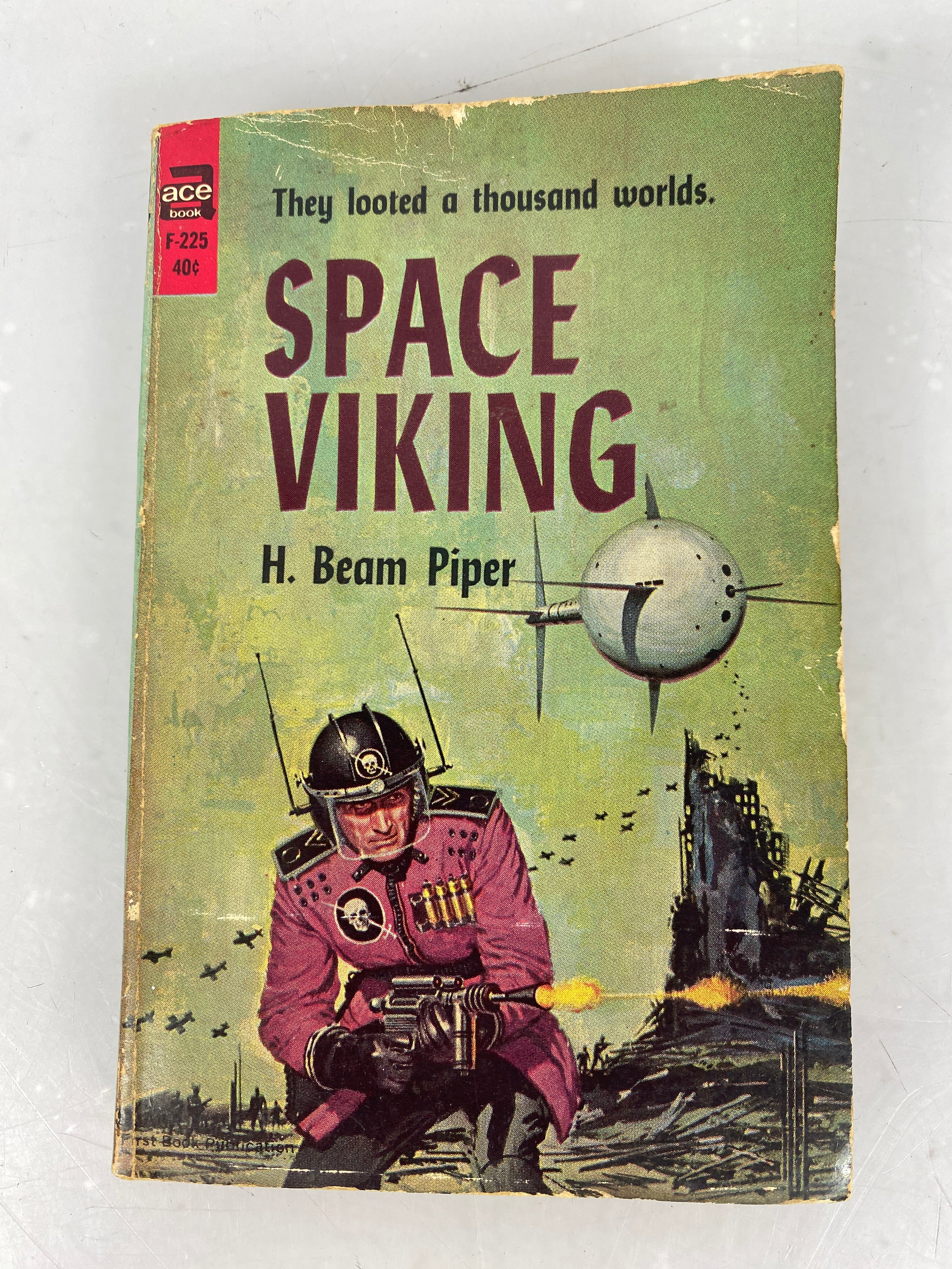 Space Viking H. Beam Piper Vintage Paperback Science Fiction 1963 SC