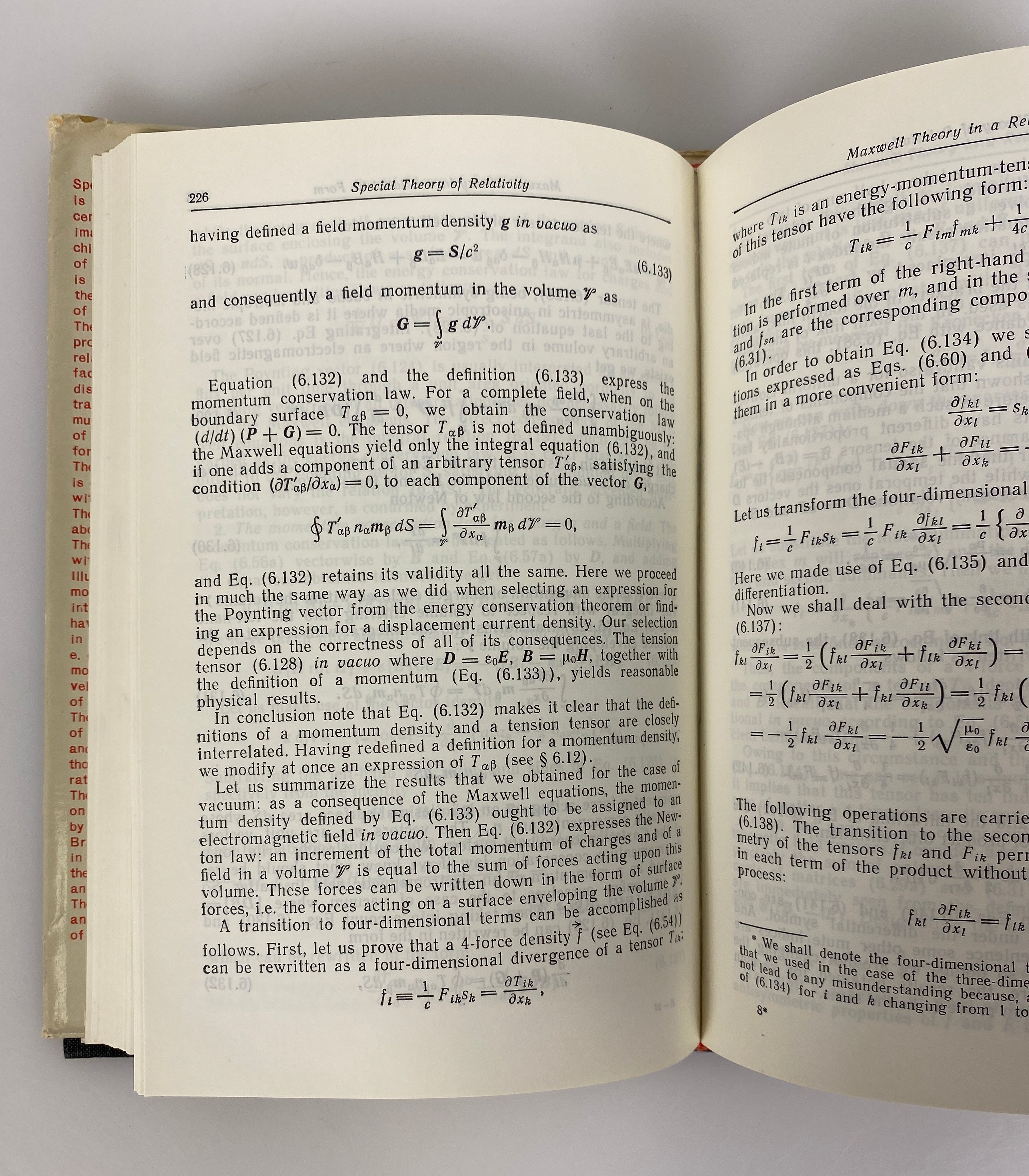 Special Theory of Relativity V.A. Ugarov 1979 Mir Publishers HC DJ