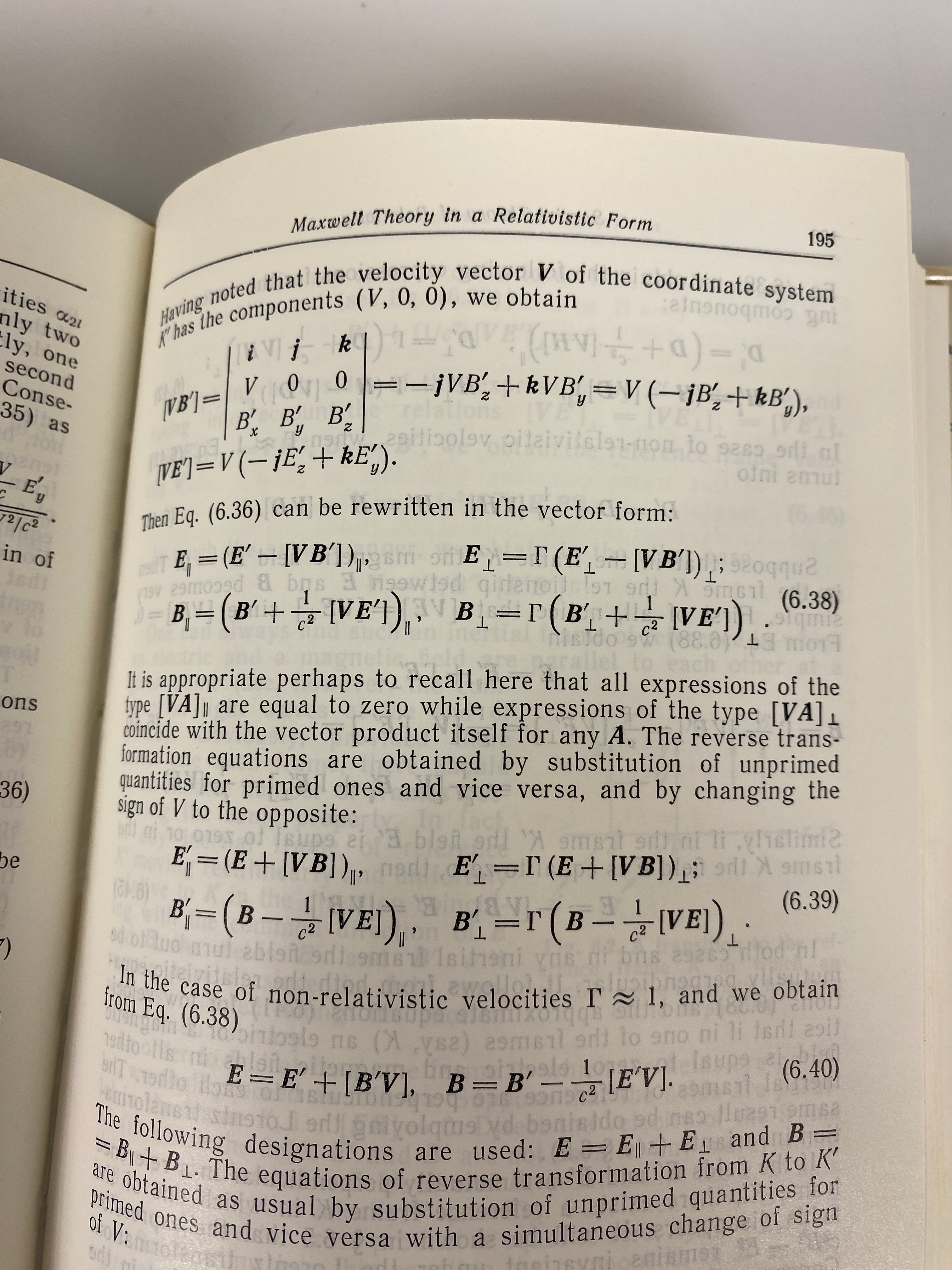 Special Theory of Relativity V.A. Ugarov 1979 Mir Publishers HC DJ