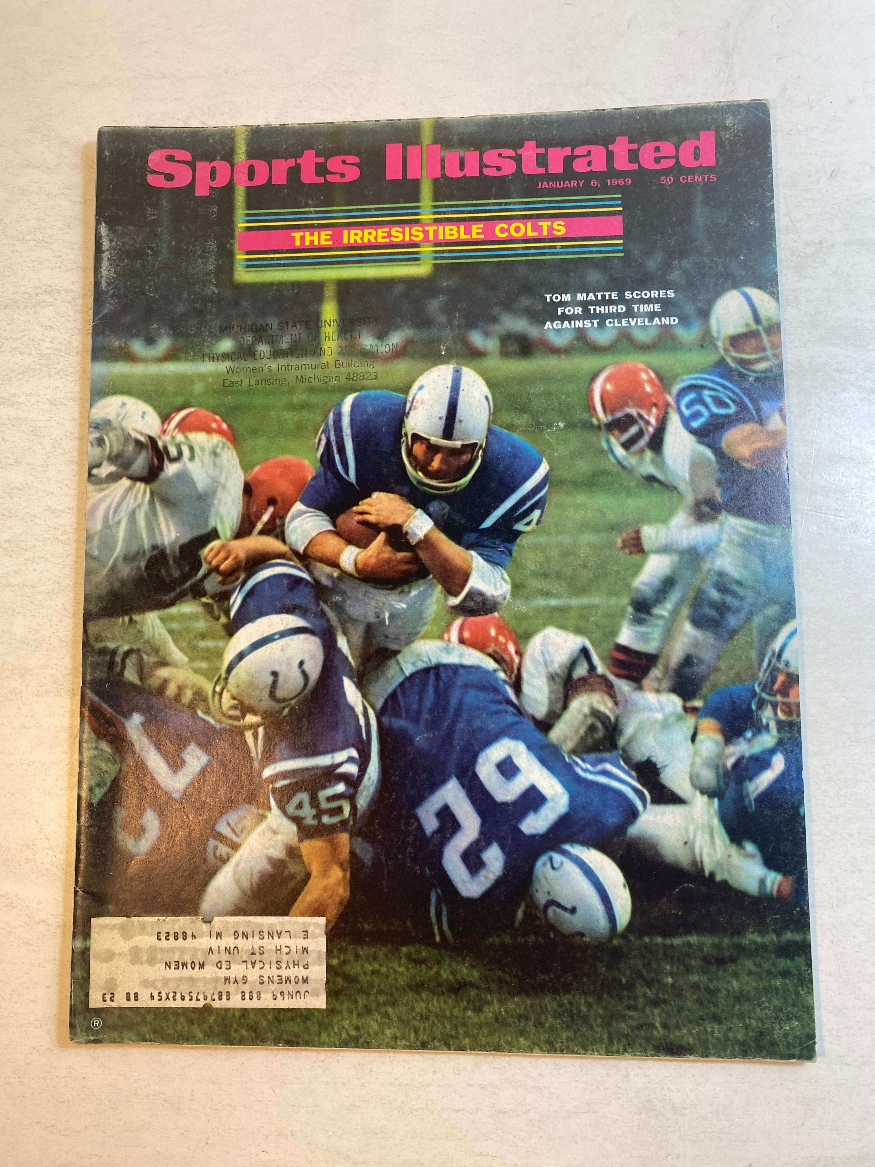 Sports Illustrated January 6, 1969 Tom Matte Baltimore Colts