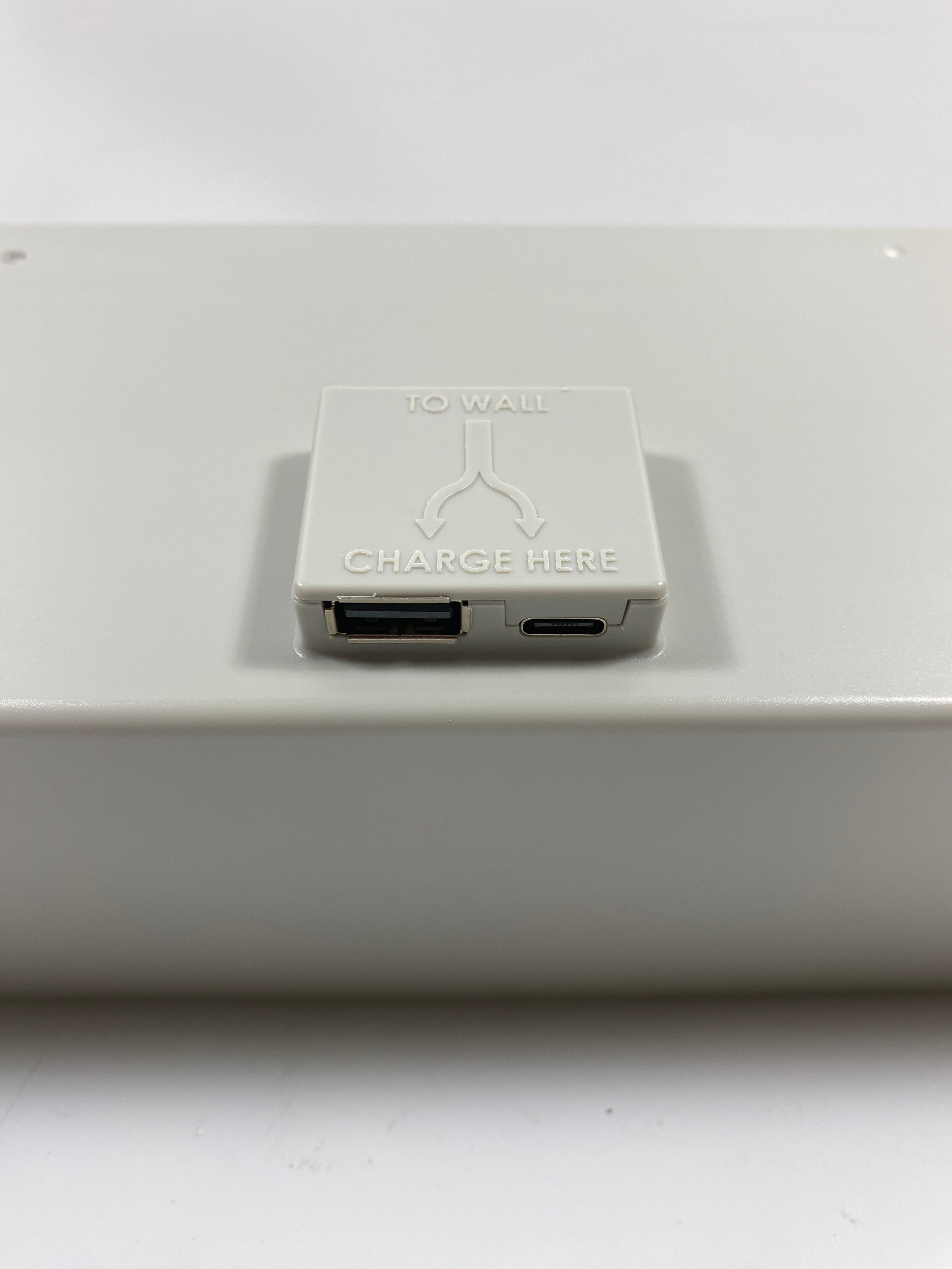 Squirrel Grey Electric Bedside Perch