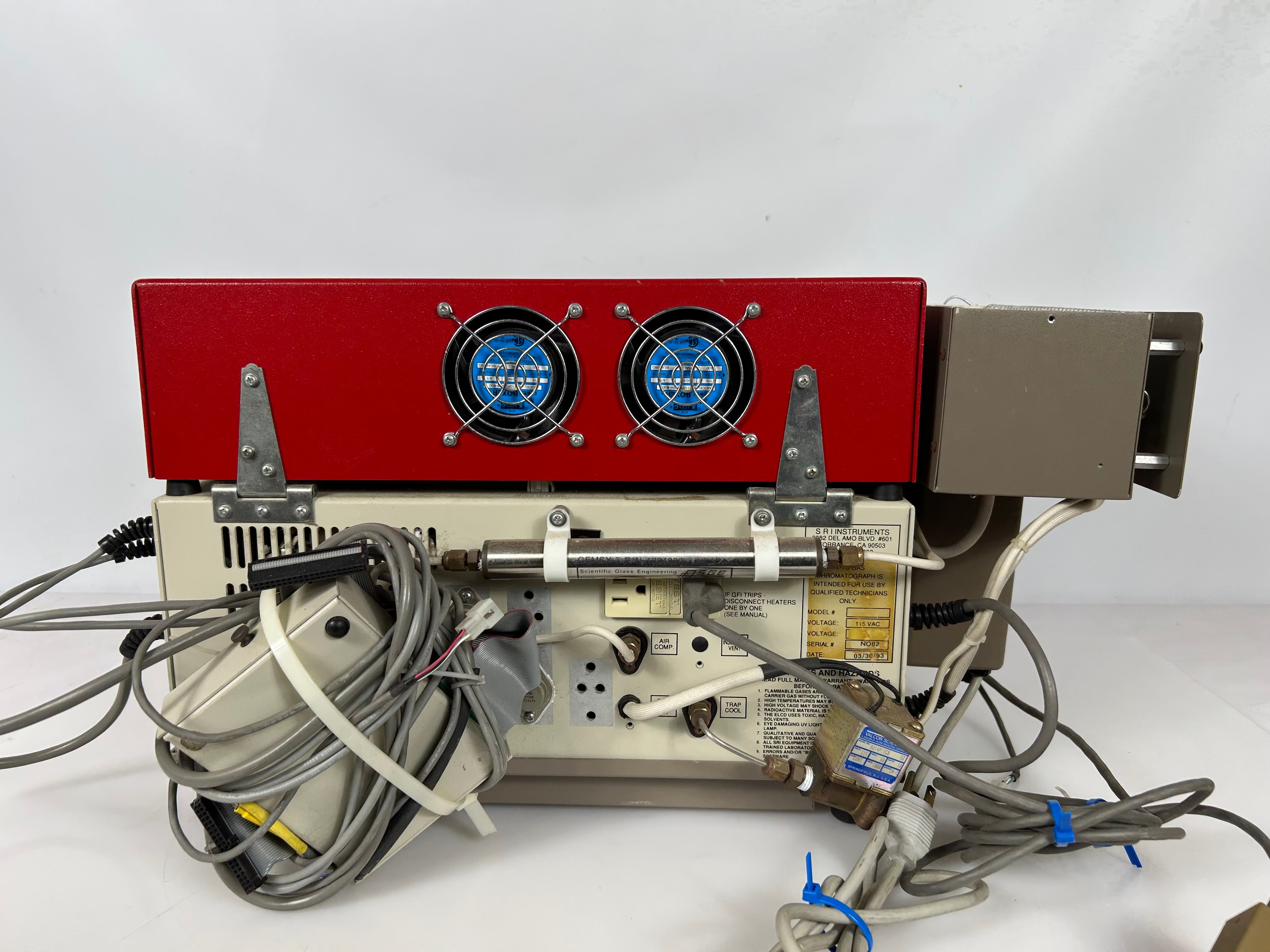 SRI Instruments 8610 Gas Chromatography *Untested*