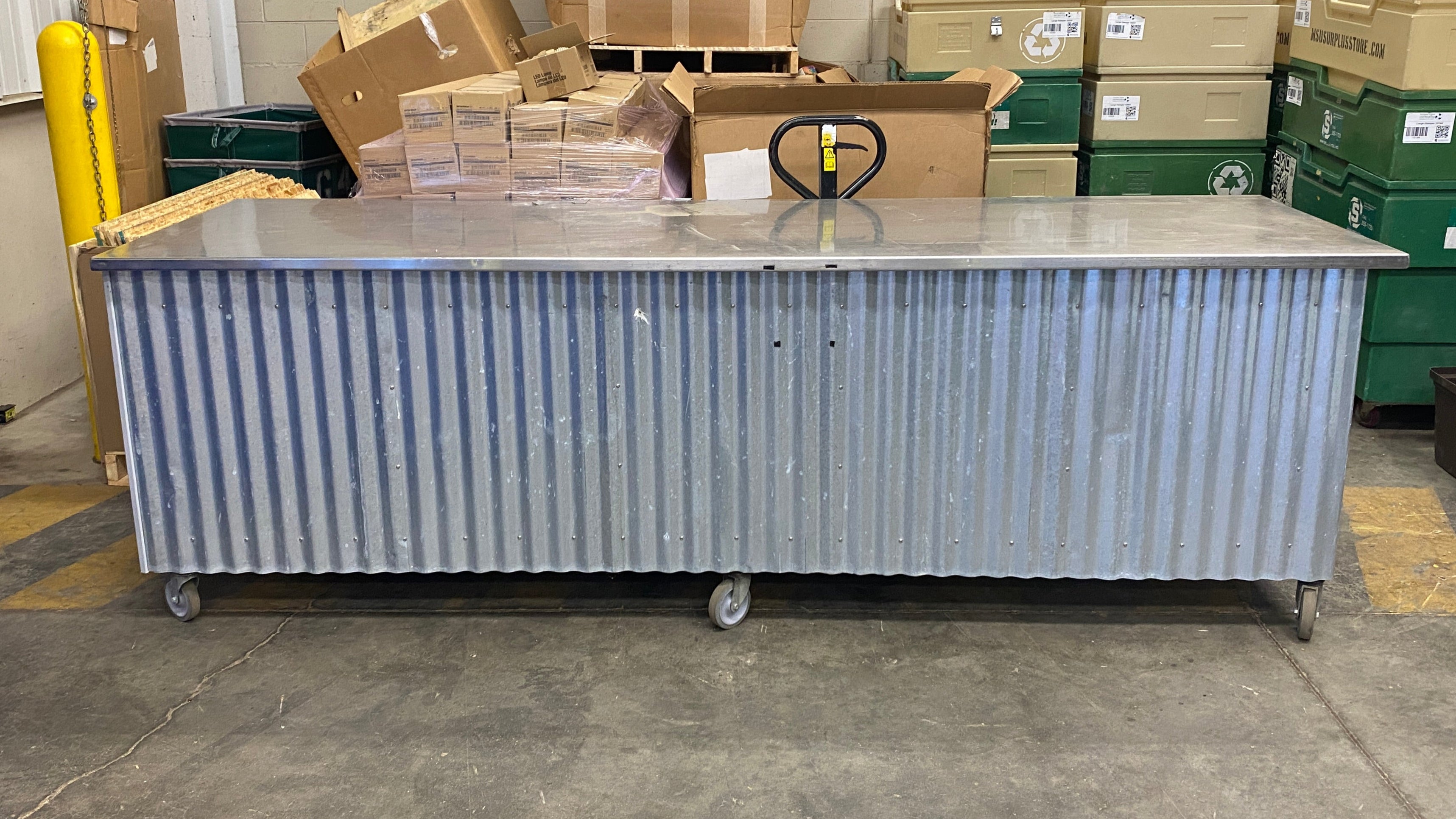 Stainless Steel Corrugated Metal Rolling Bar w/ Storage