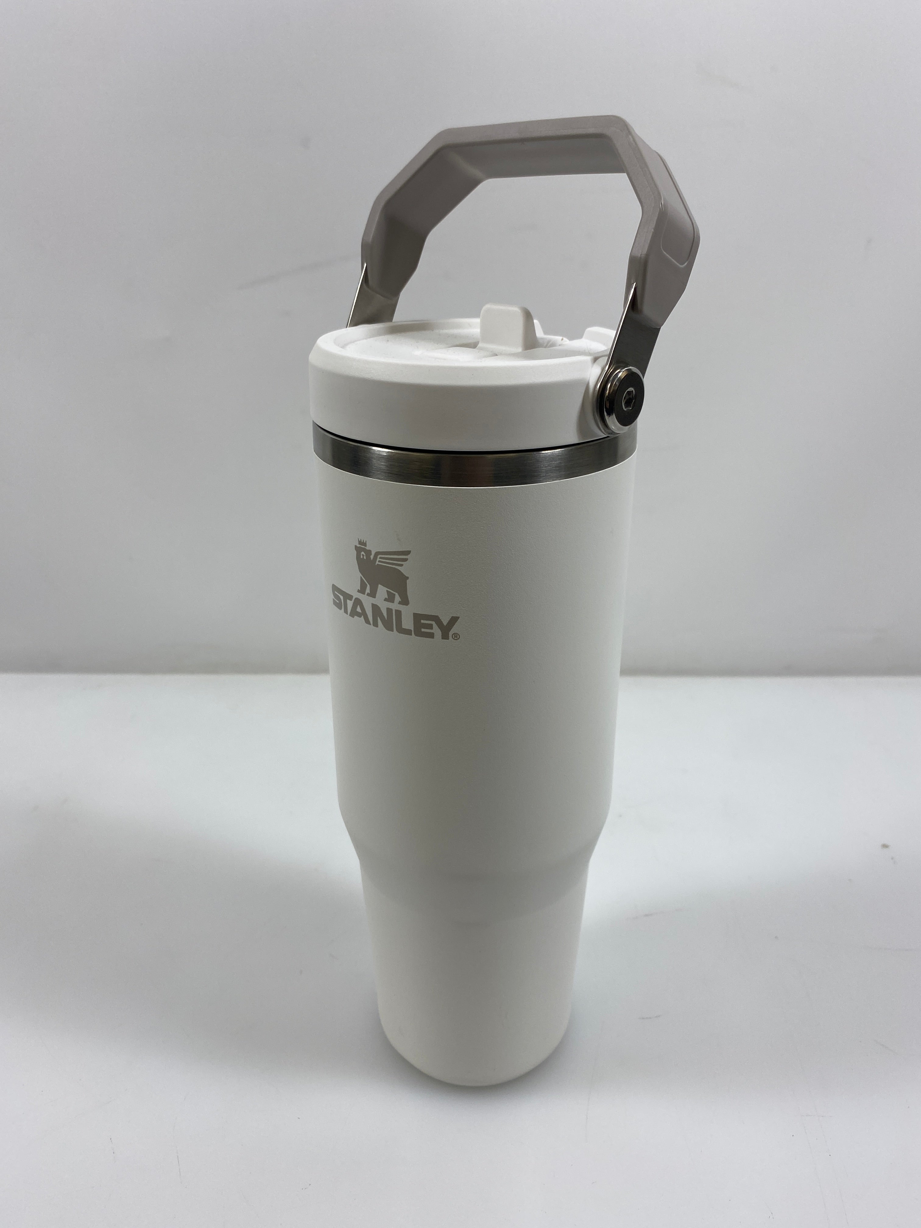 Stanley White IceFlow Flip Straw Tumbler 30oz