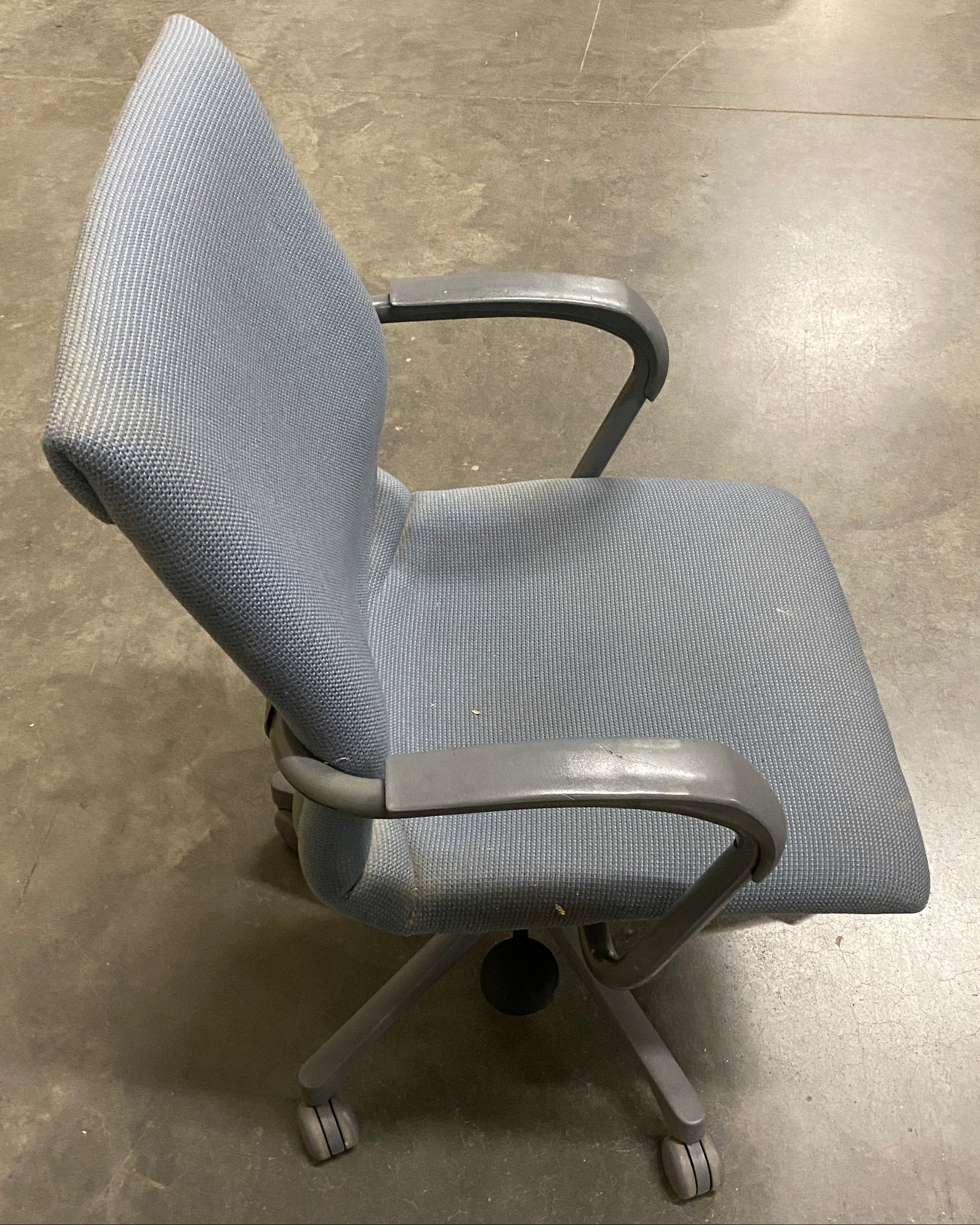 Steelcase #4331423 Light Blue Adjustable Office Chair