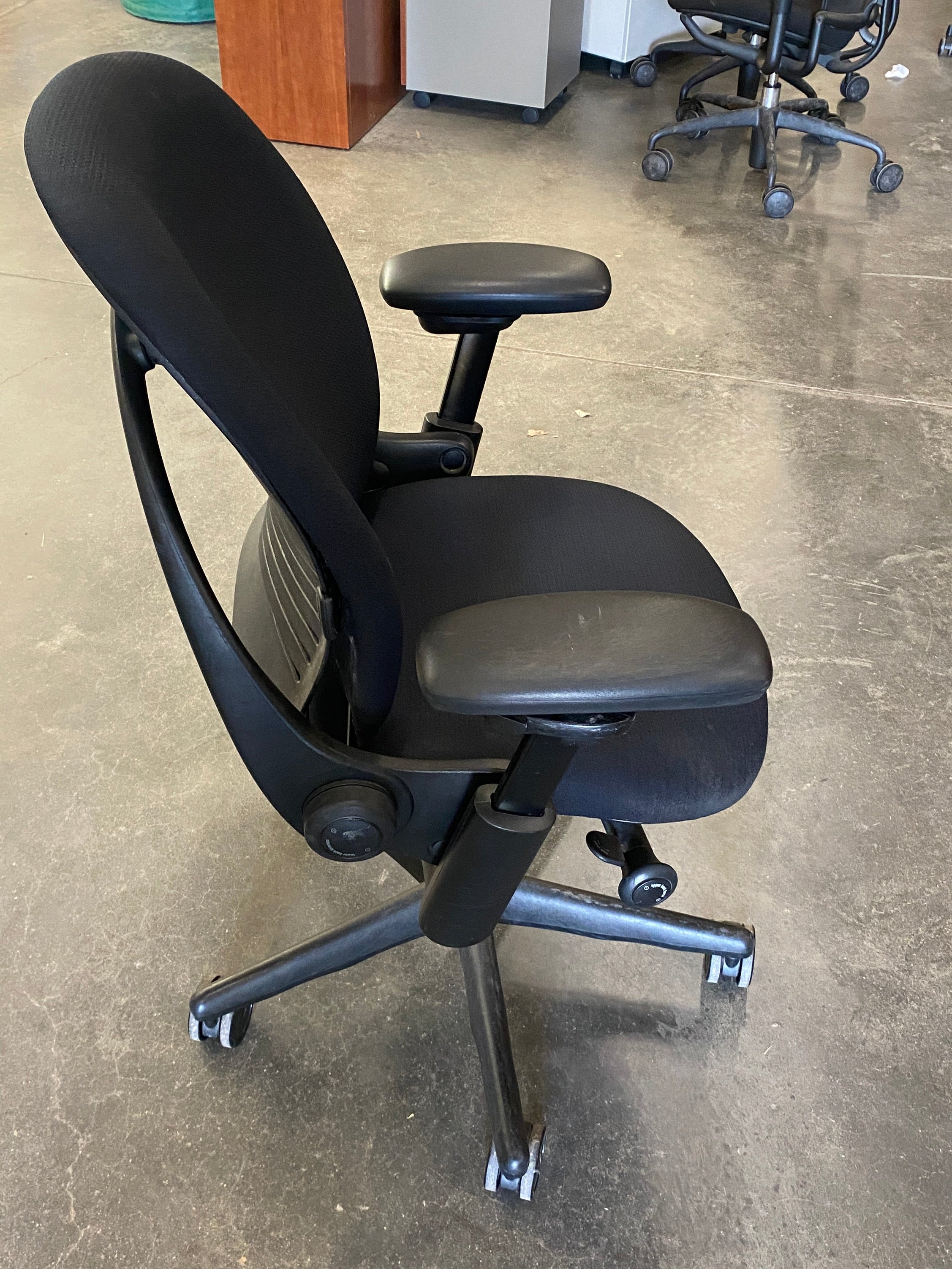 Steelcase #4621210 Black Upholstered Adjustable Office Chair