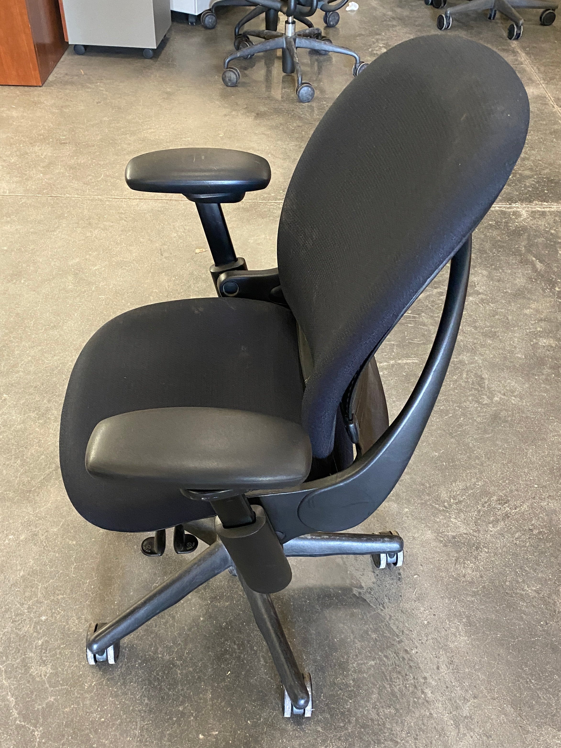 Steelcase #4621210 Black Upholstered Adjustable Office Chair