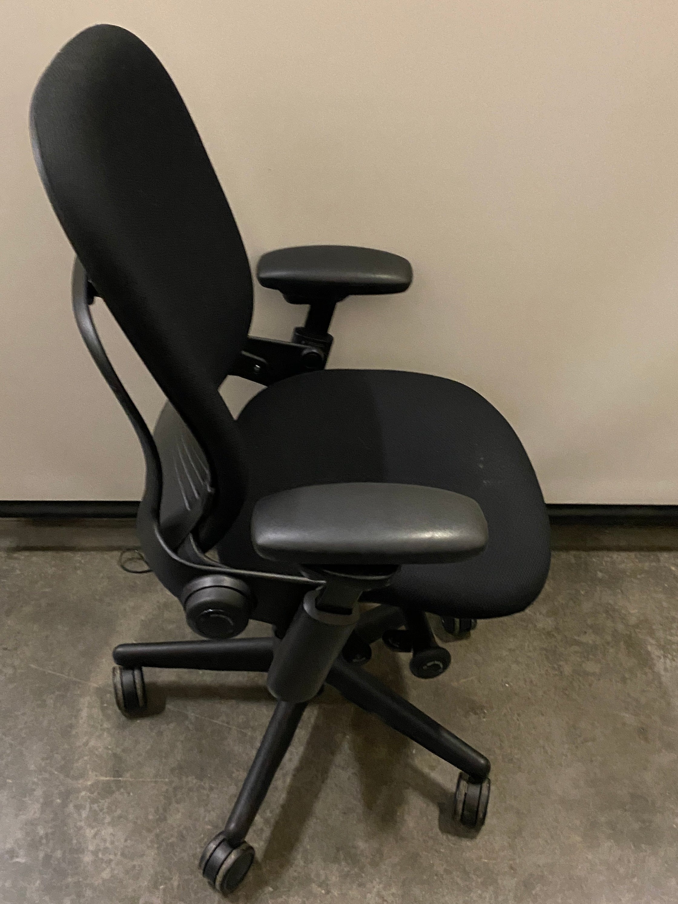 Steelcase #46212119 Black Upholstered Adjustable Office Chair