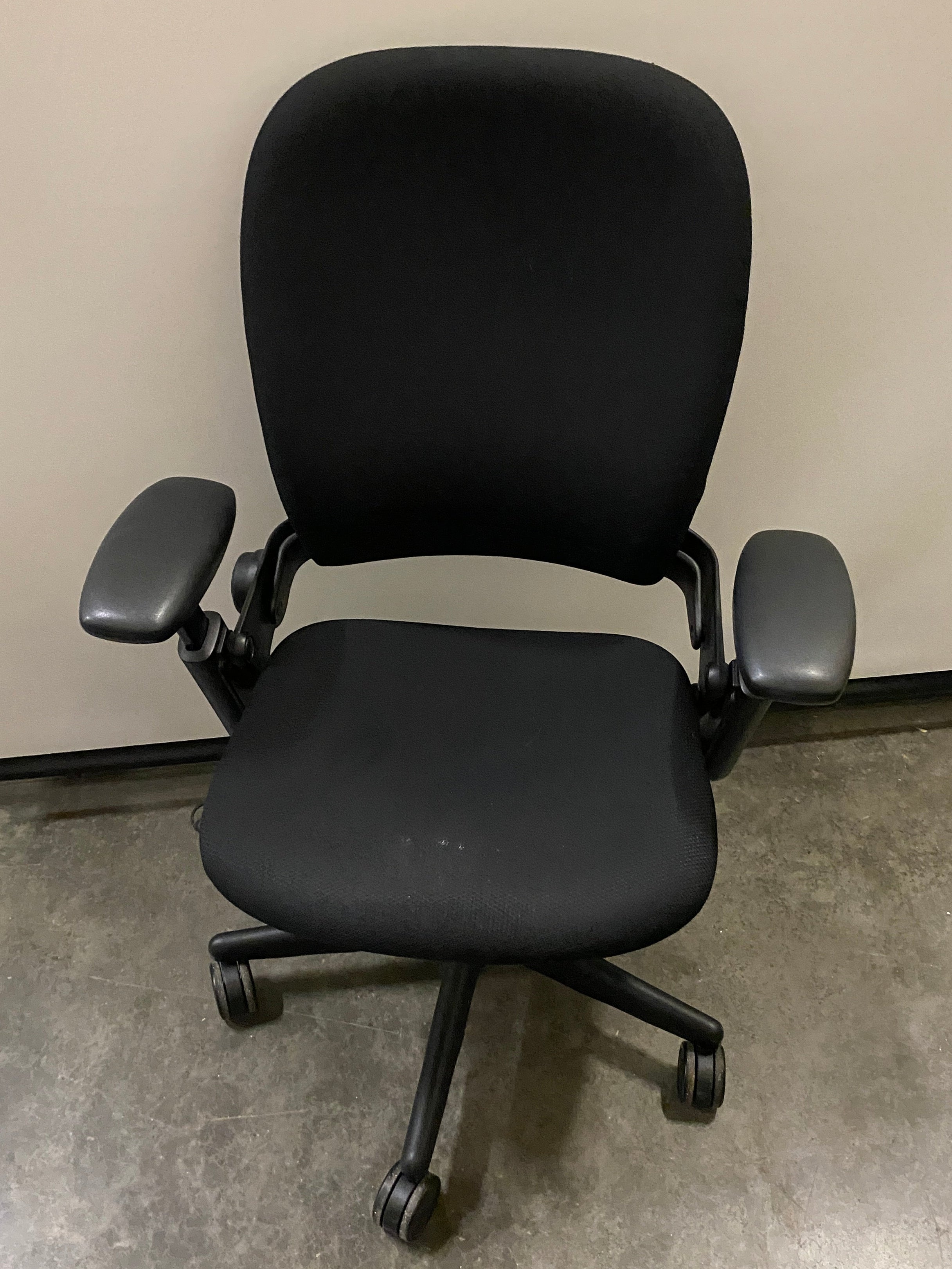 Steelcase #46212119 Black Upholstered Adjustable Office Chair