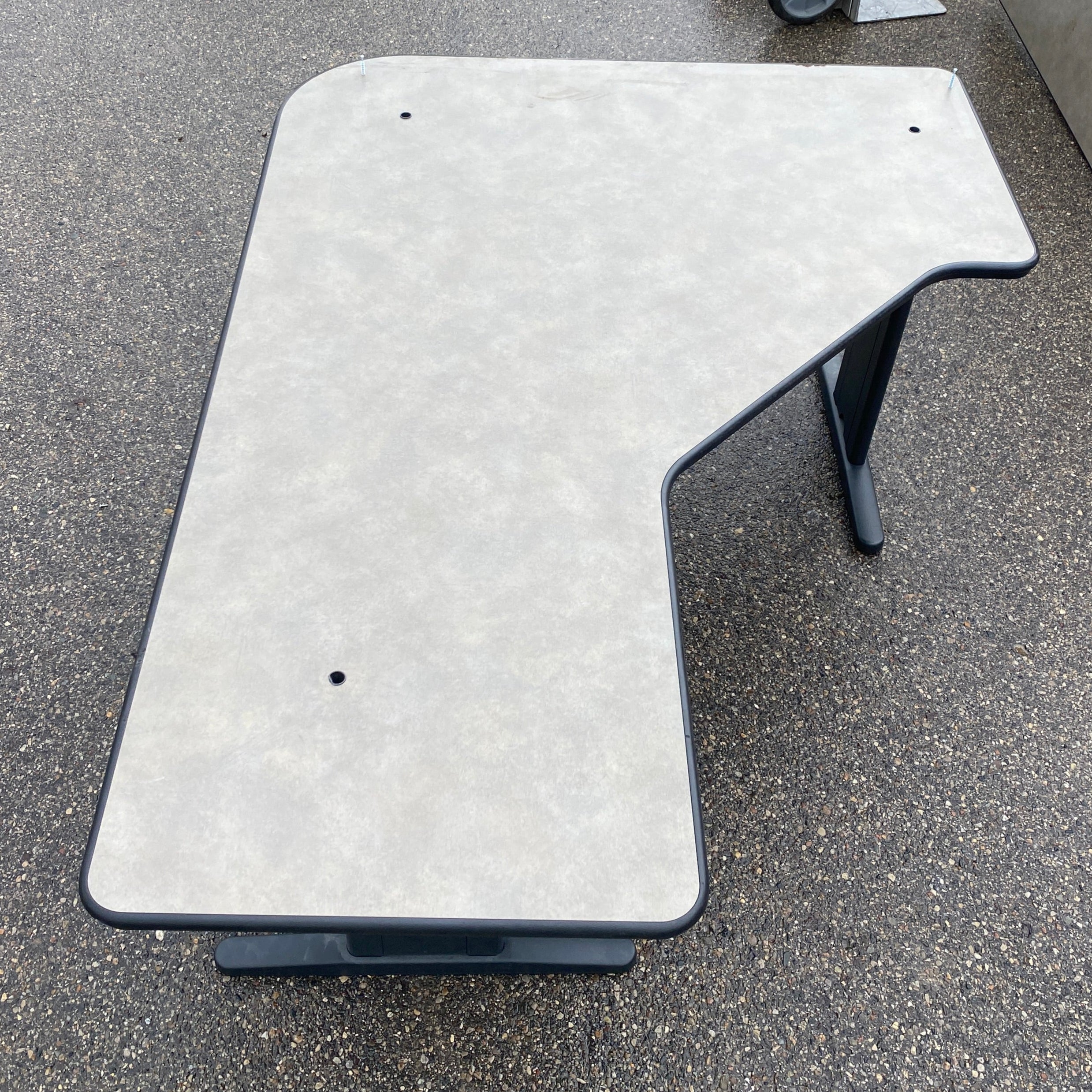 Steelcase #6090522 Laminate Corner Desk Adjustable (Left)