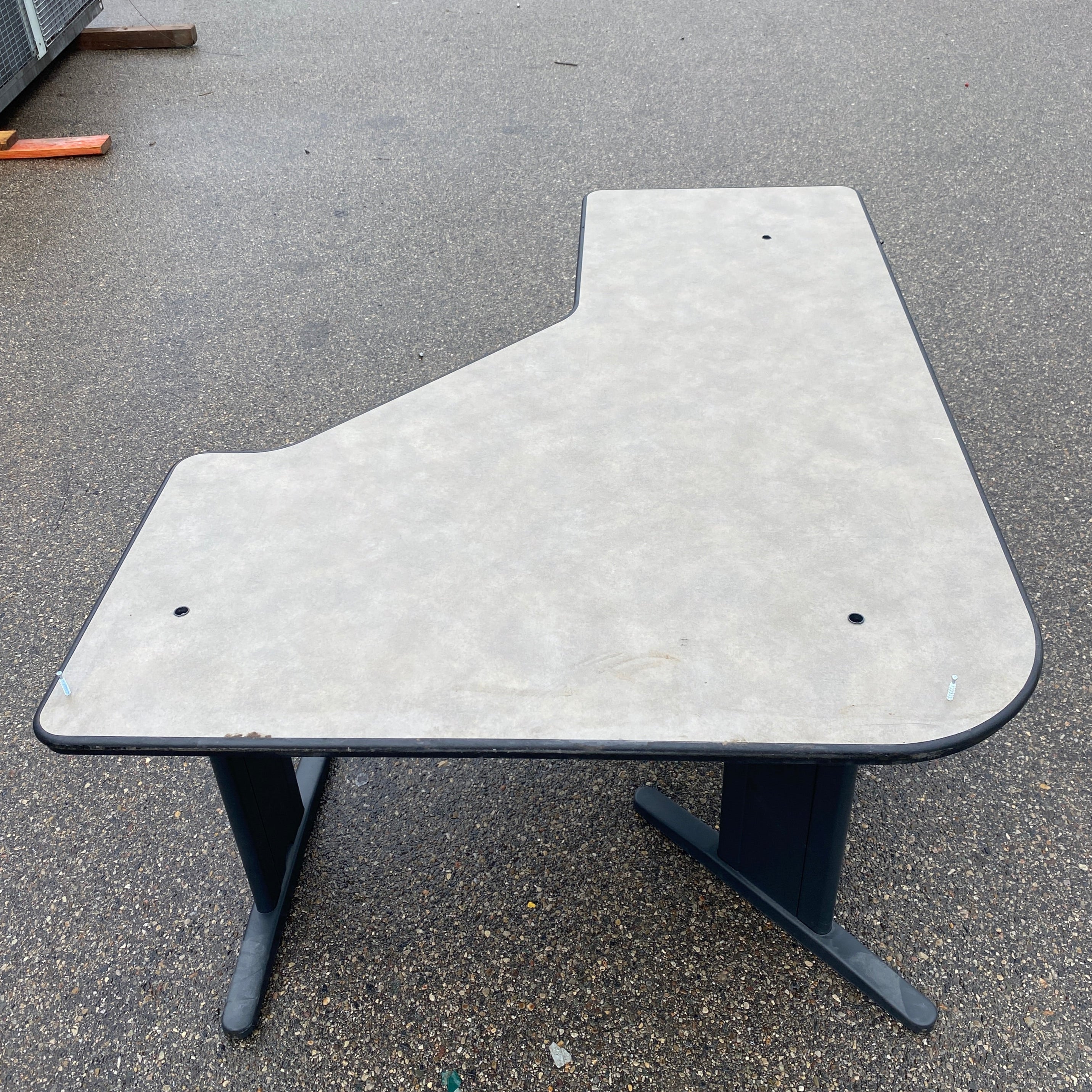 Steelcase #6090522 Laminate Corner Desk Adjustable (Left)