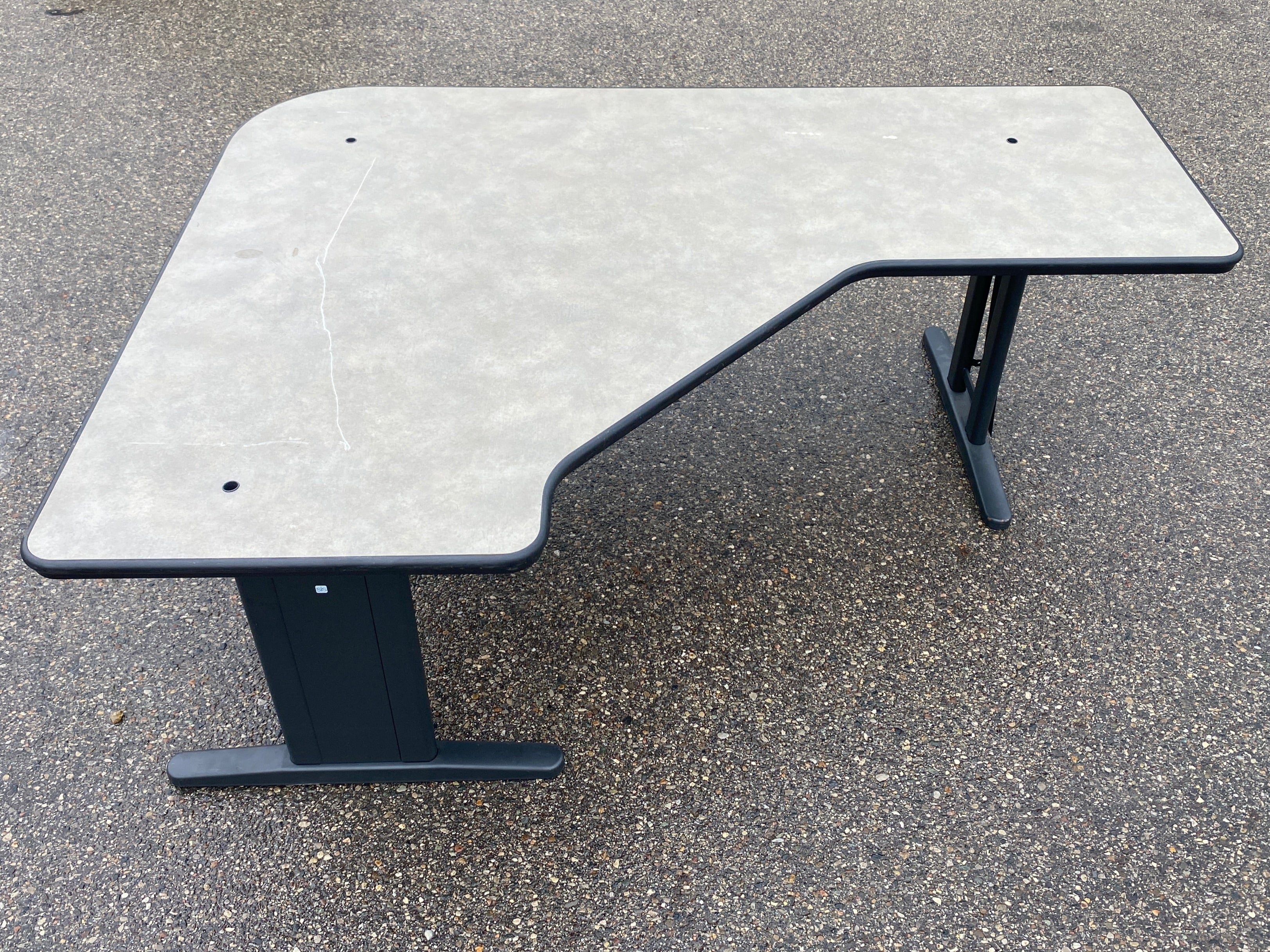 Steelcase #6090523 Laminate Corner Desk Adjustable (Right)