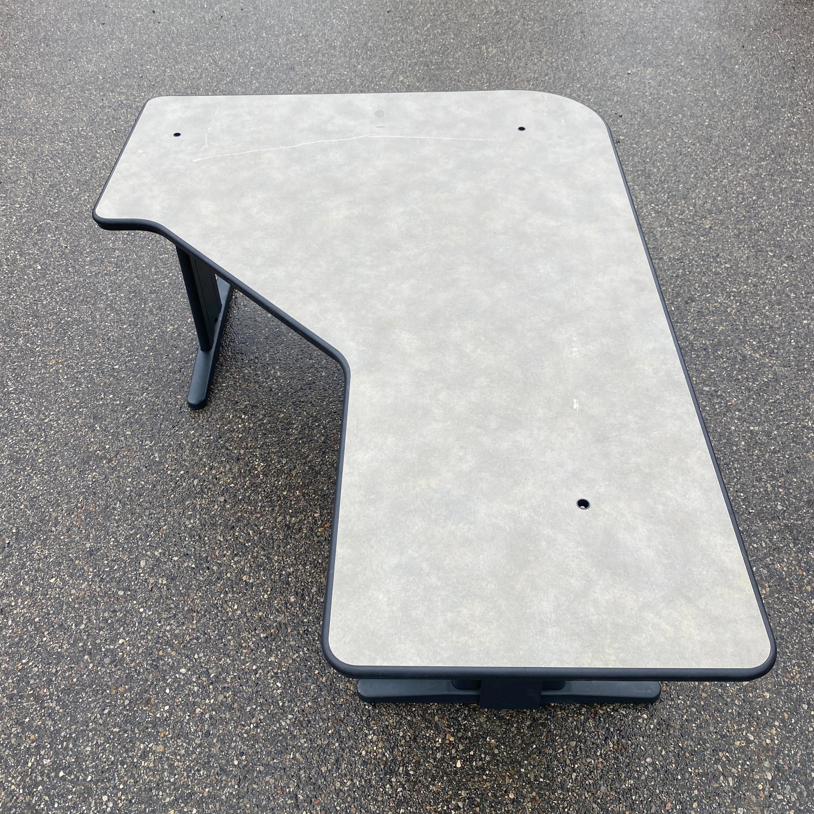 Steelcase #6090523 Laminate Corner Desk Adjustable (Right)