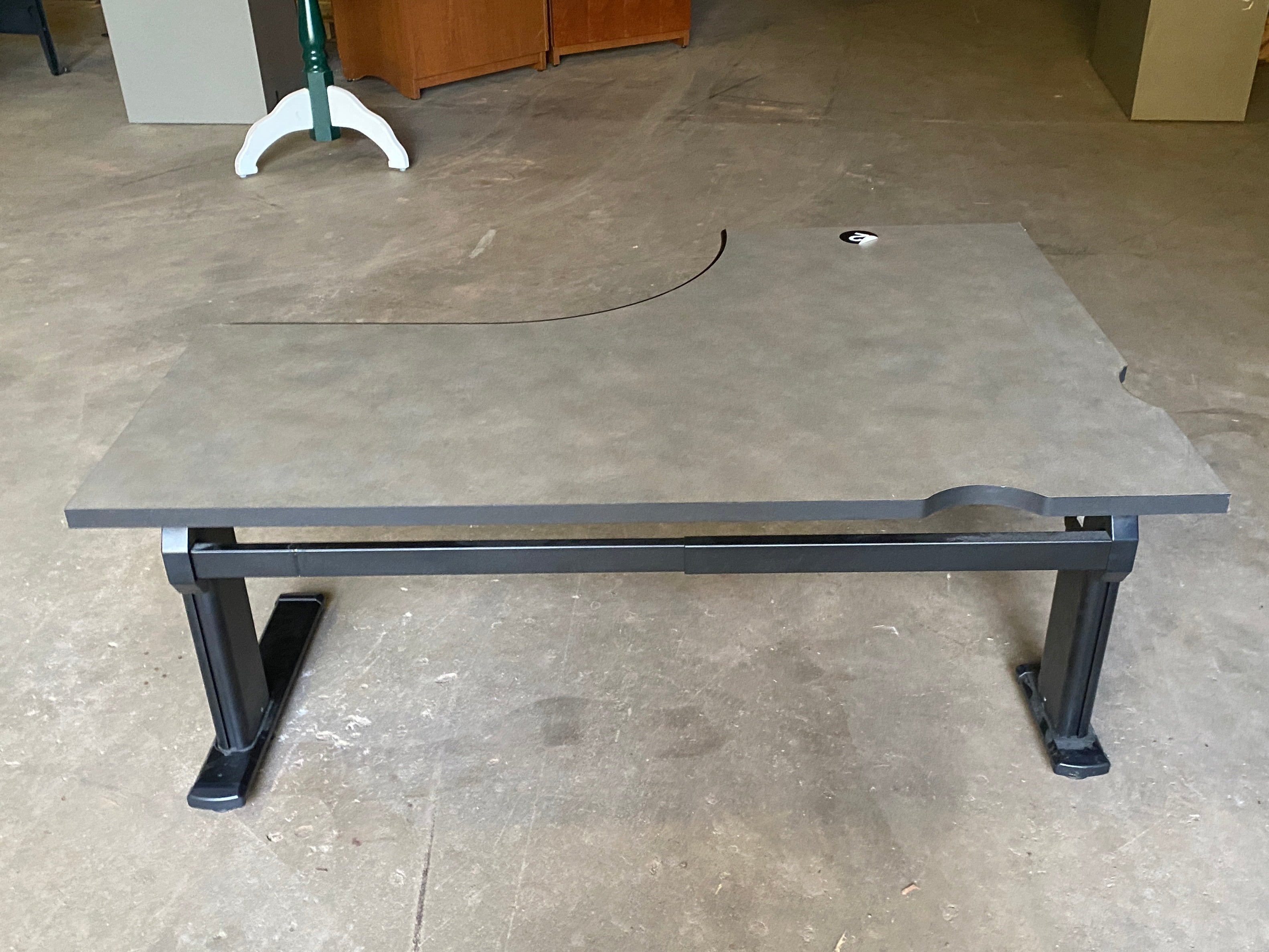 Steelcase #UEC2220RP Laminate Corner Desk Adjustable (Short Right) Variant #2