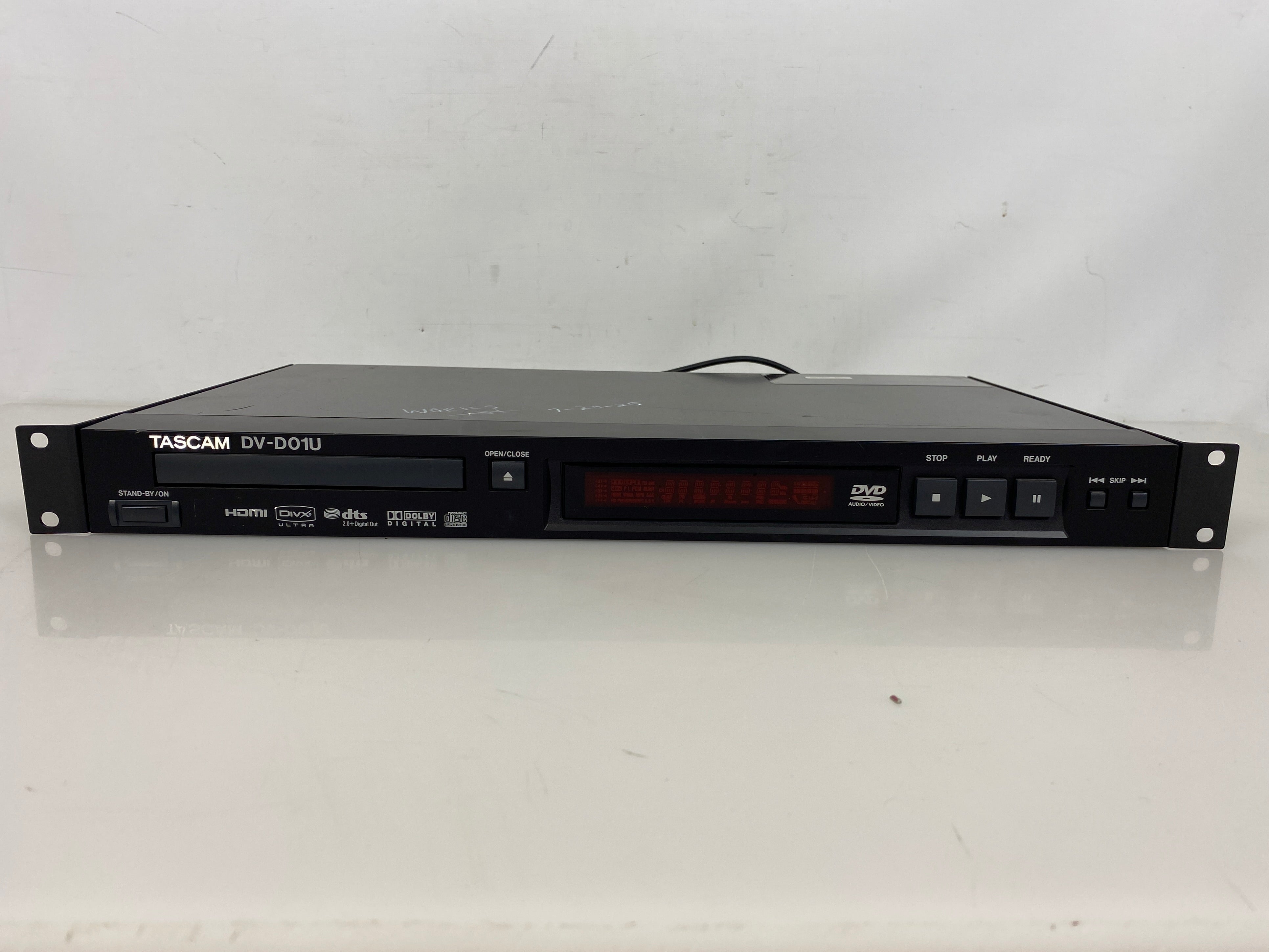 Tascam DV-D01U Rackmount DVD Player