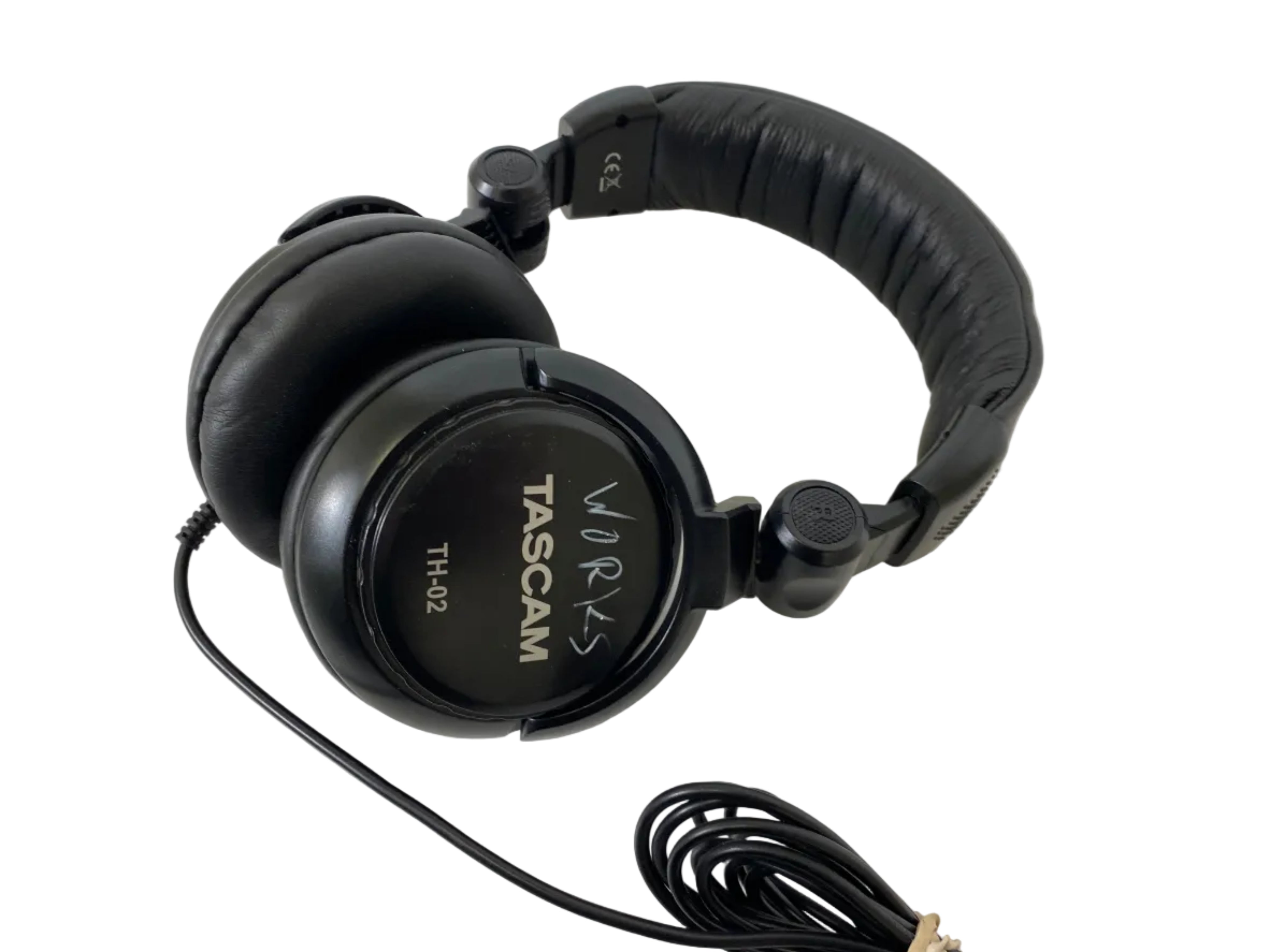 TASCAM TH-02 Studio Headphones