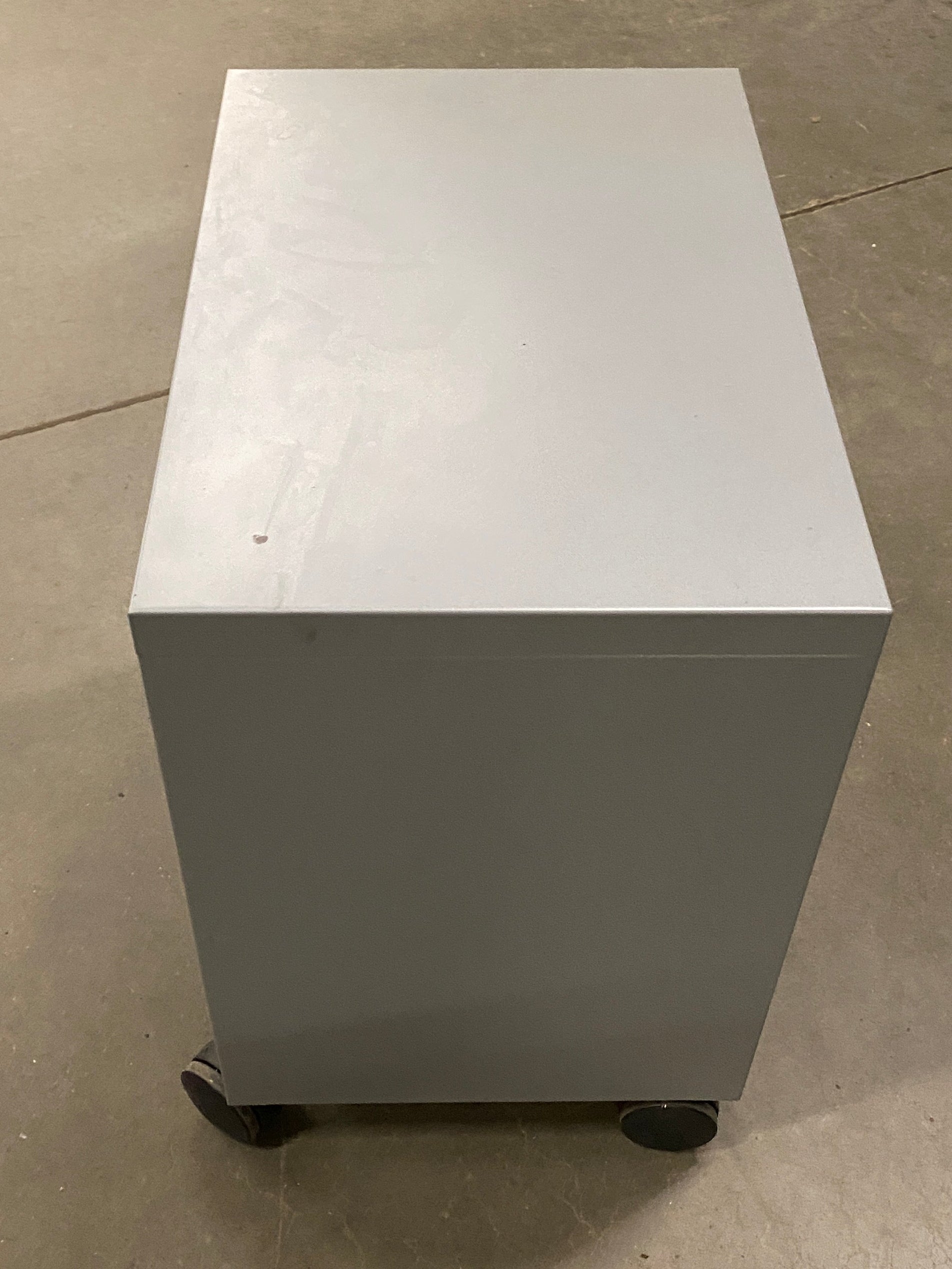 Teknion Furniture Systems Grey 2 Drawer Rolling File Cabinet