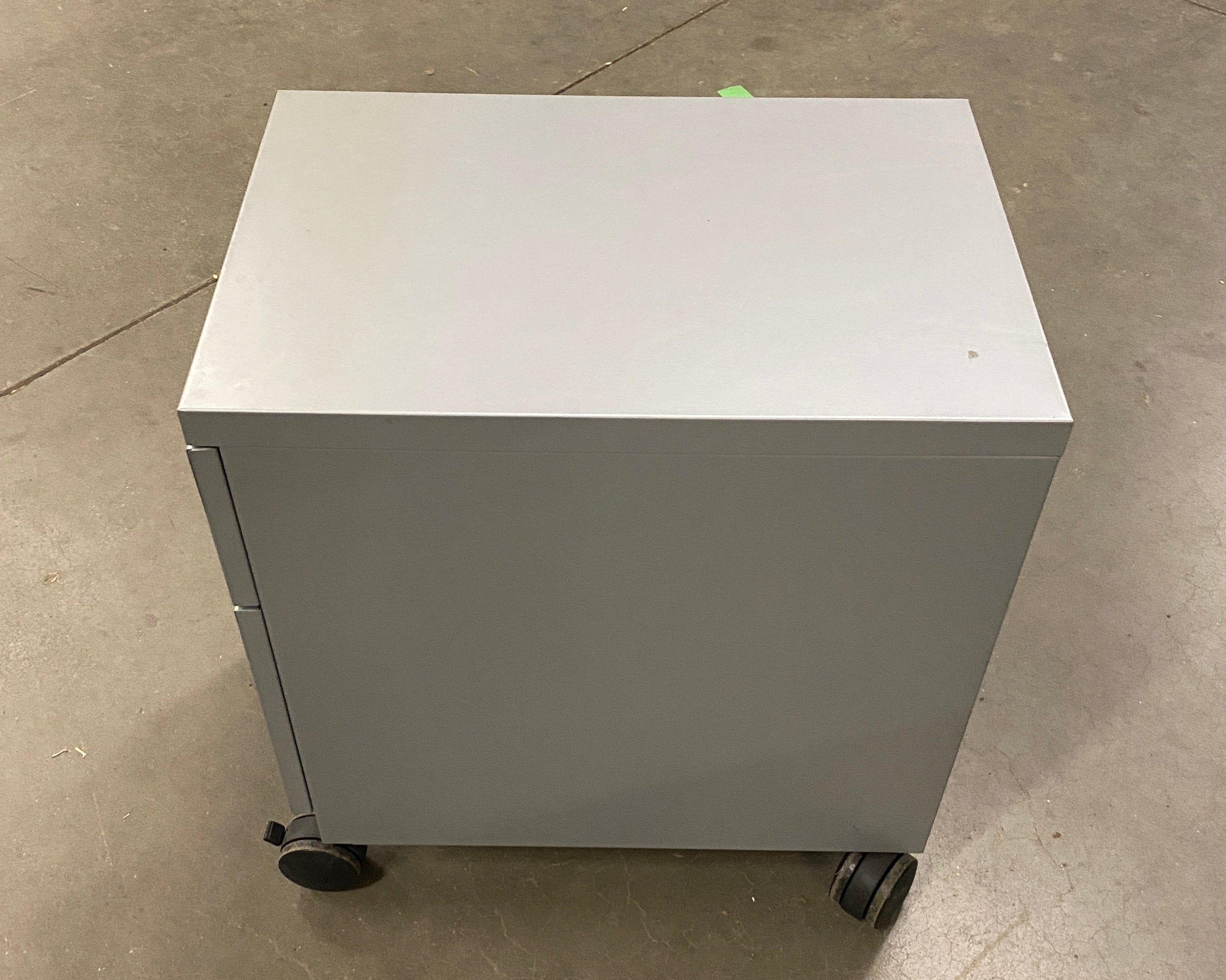 Teknion Furniture Systems Grey 2 Drawer Rolling File Cabinet