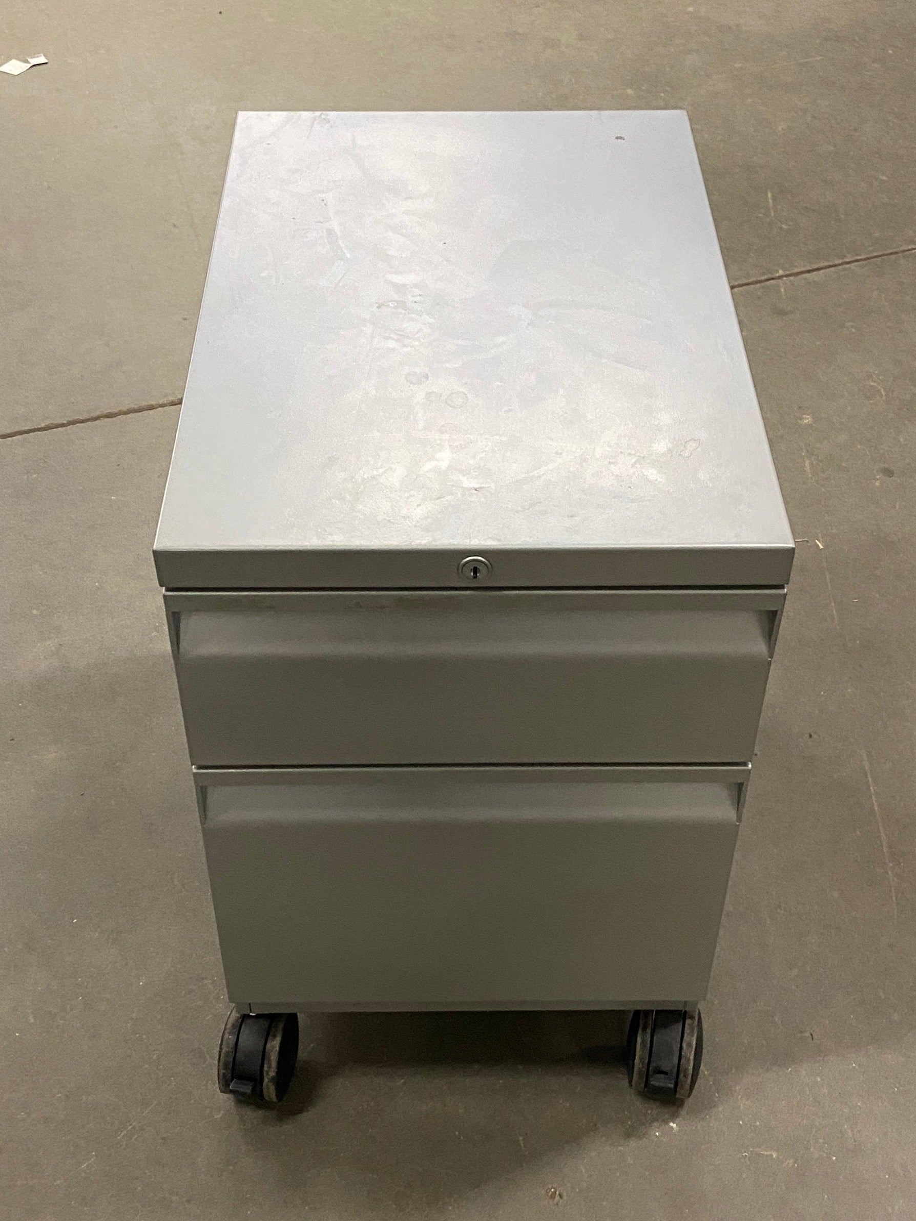 Teknion Furniture Systems Grey 2 Drawer Rolling File Cabinet