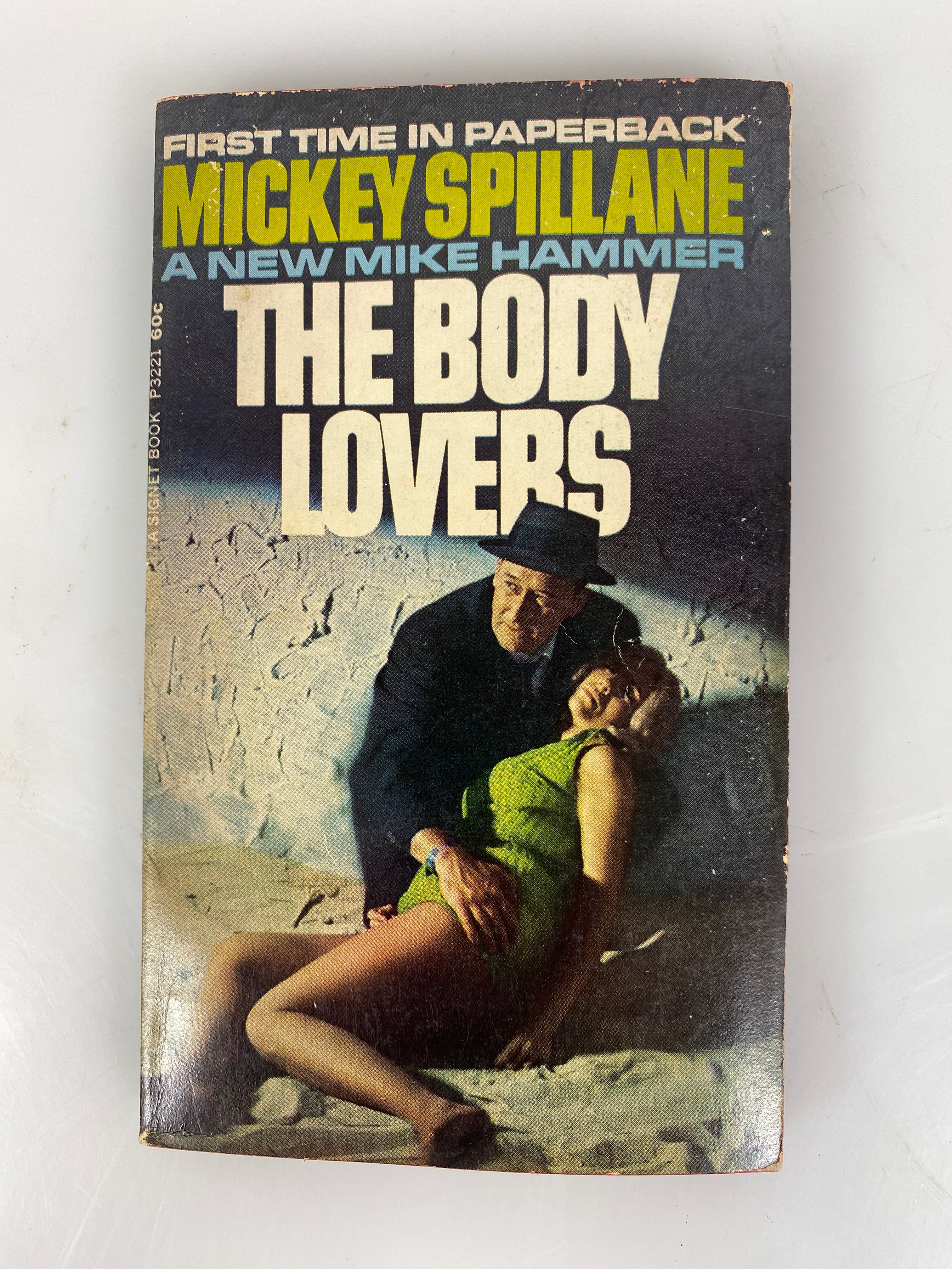 The Body Lovers Mickey Spillane Mike Hammer paperback 1967