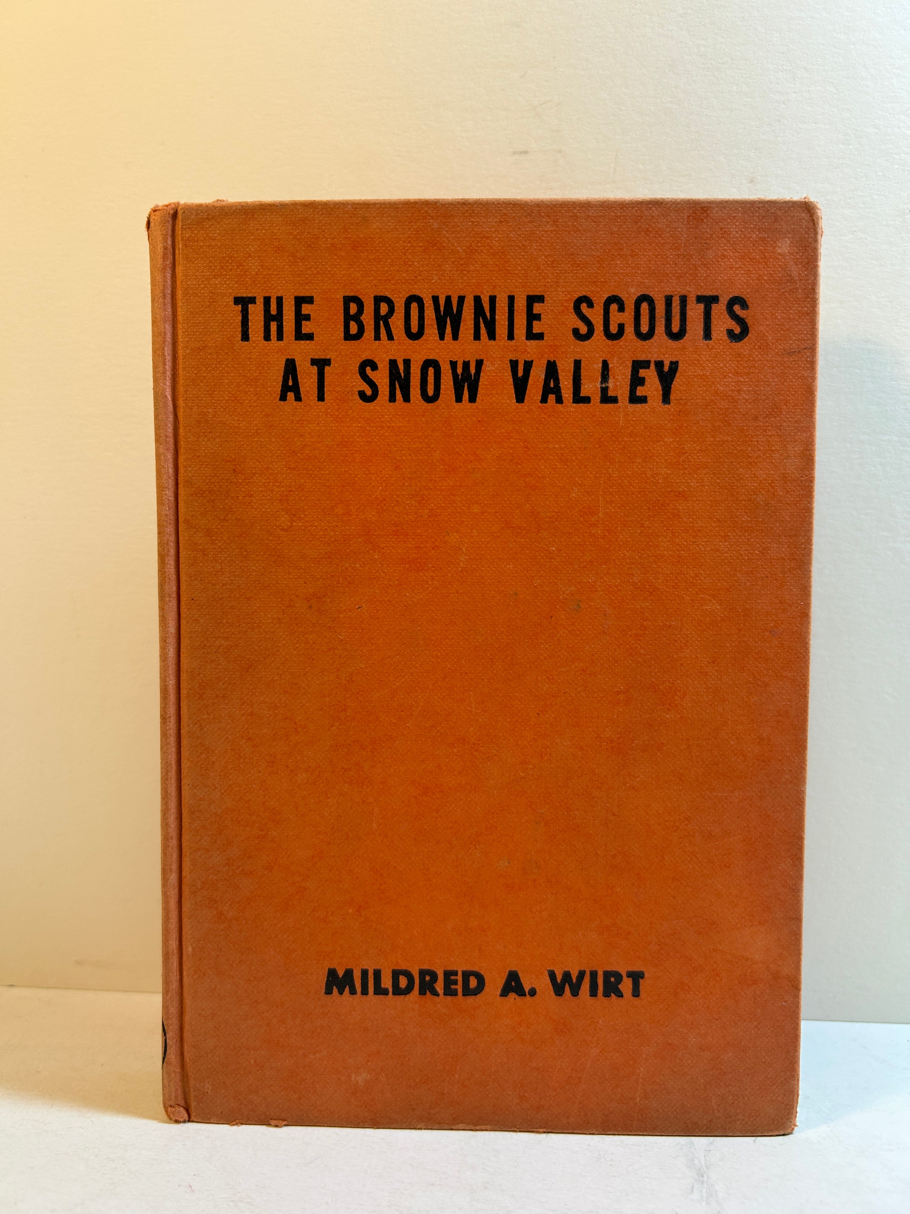 The Brownie Scouts at Snow Valley by Mildred A. Wirt Cupples & Leon Co 1949 HC