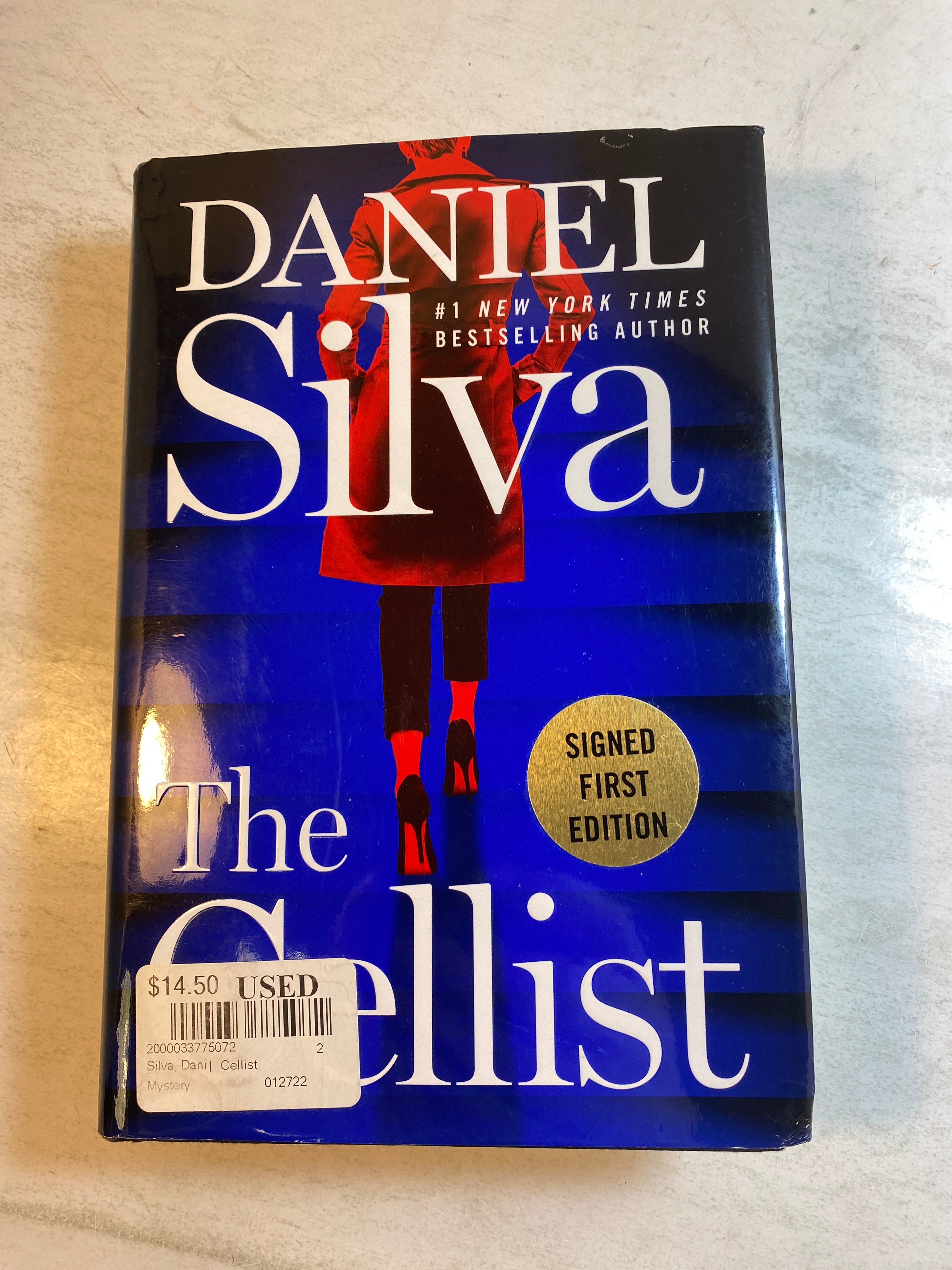 The Cellist Daniel Silva HCDJ 2021 *Signed*