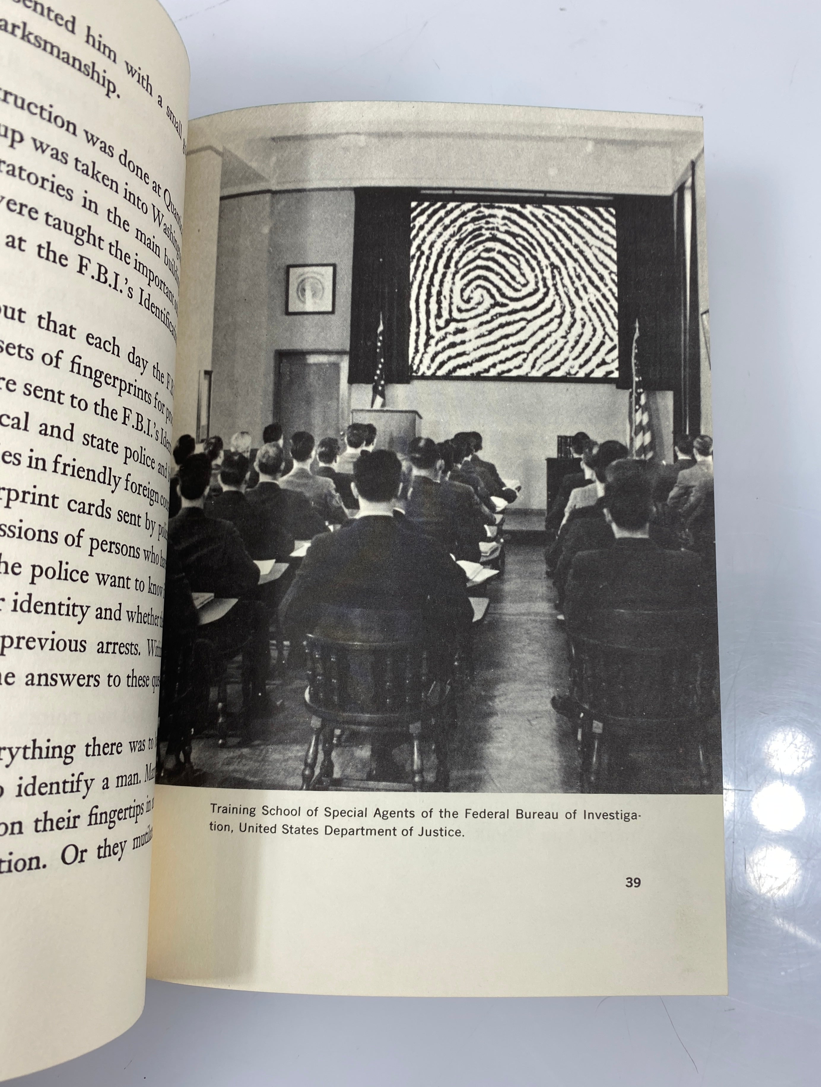 The FBI  Reynolds Random House 1963 HCDJ