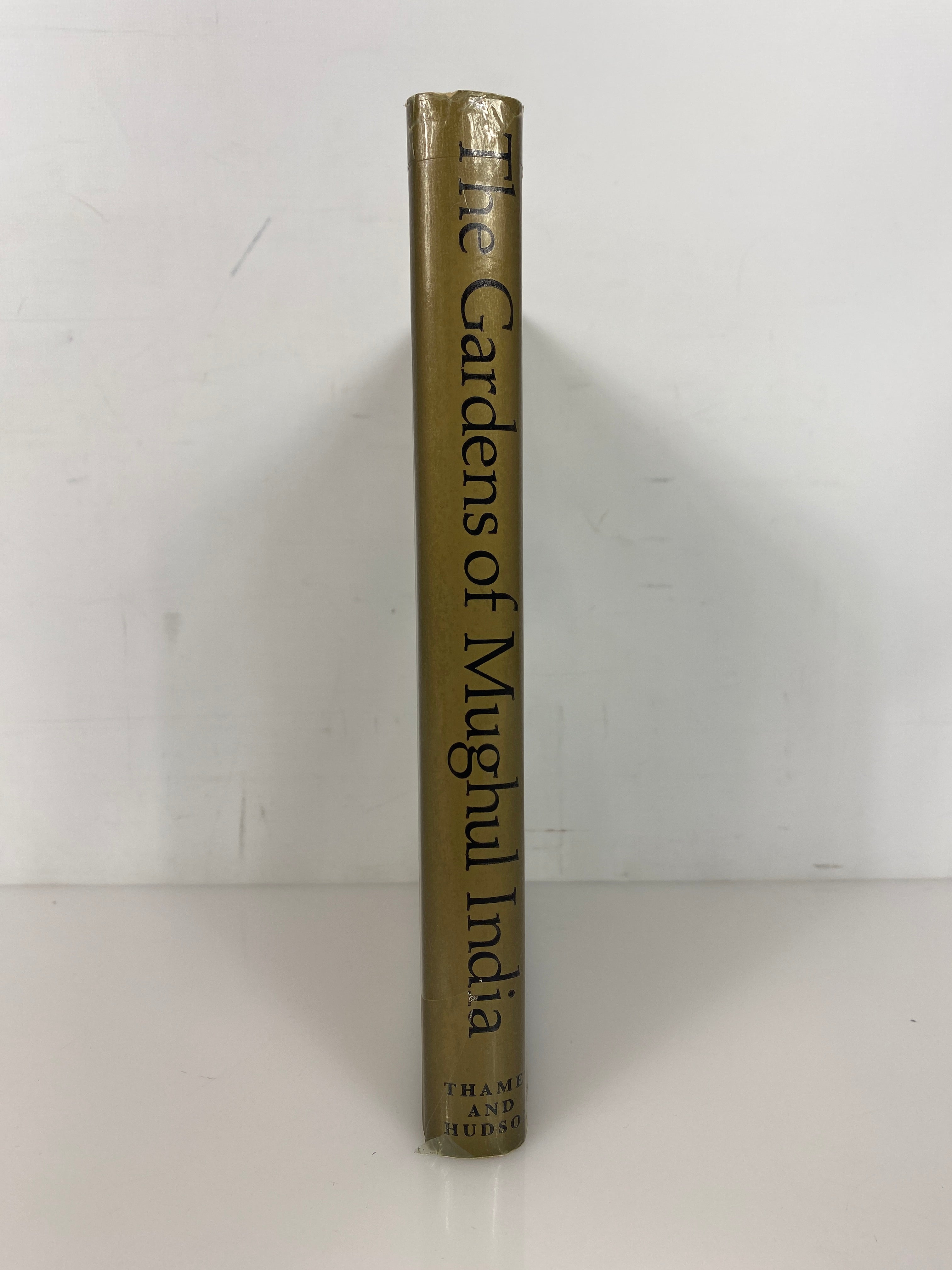 The Gardens of Mughul India by Crowe/Haywood 1972 Vintage HC DJ