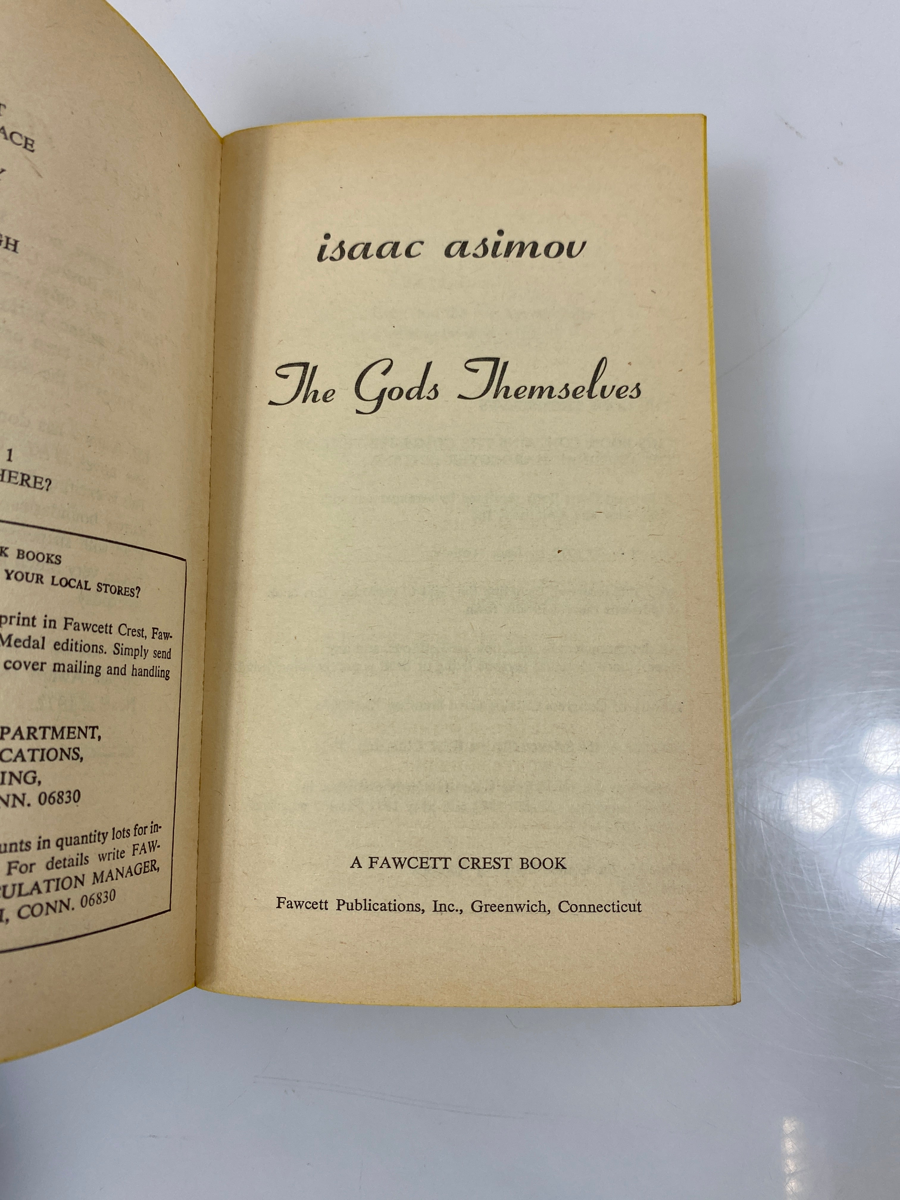 The Gods Themselves by Isaac Asimov 1972 Fawcett Crest SC