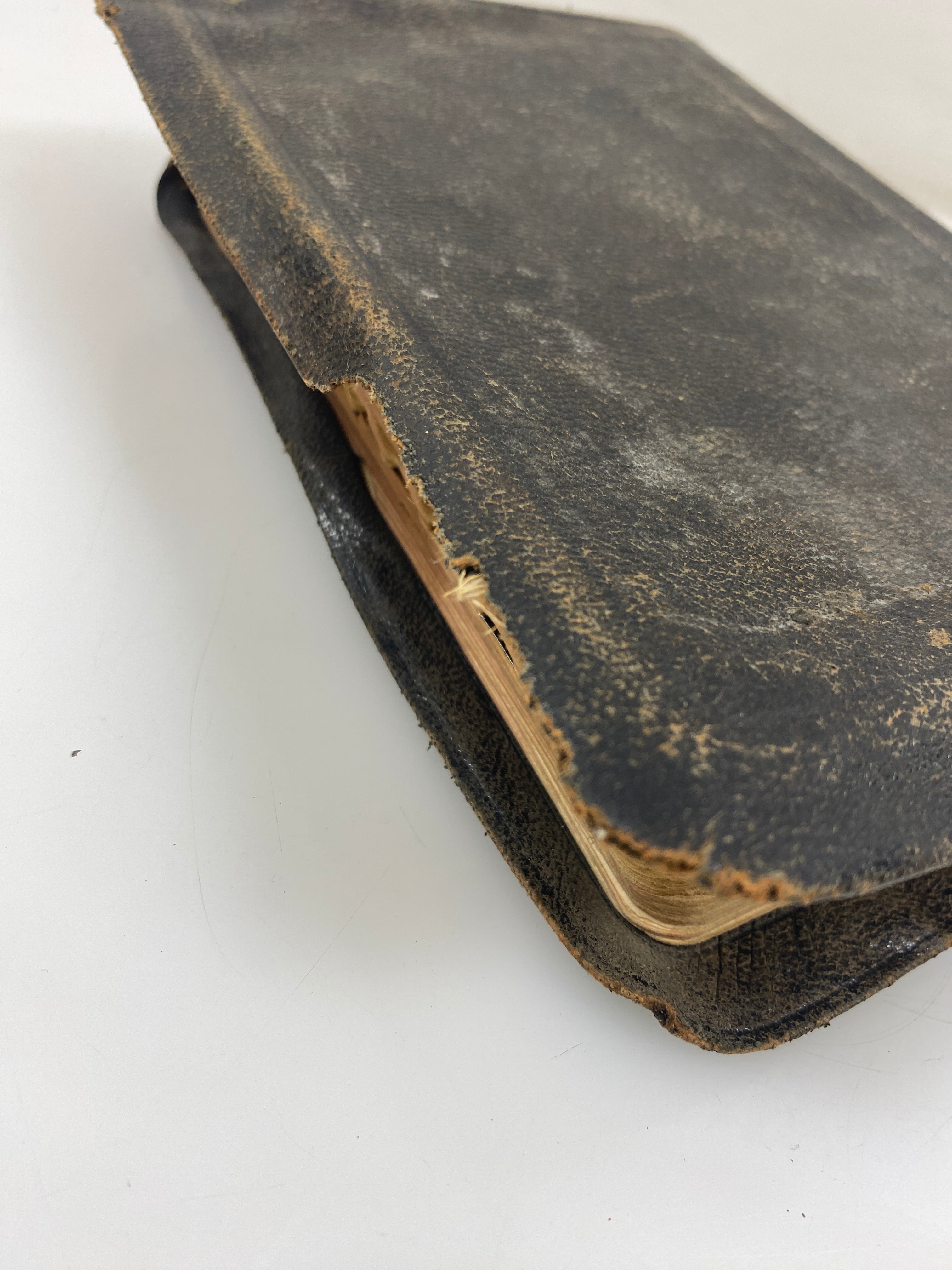 The Holy Bible Red Letter Ed. Oxford University Press KJV Leather Bound c1940s